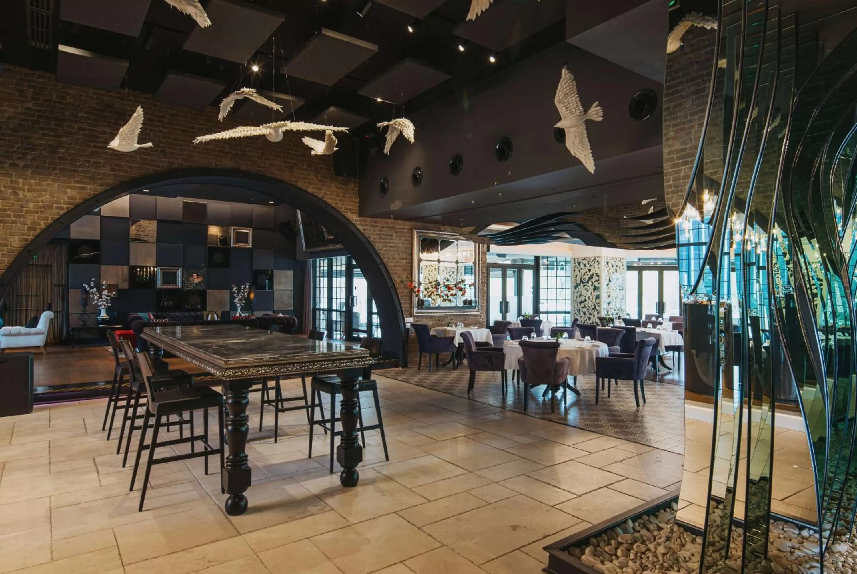 Restaurant/places to eat in Wyndham Ankara