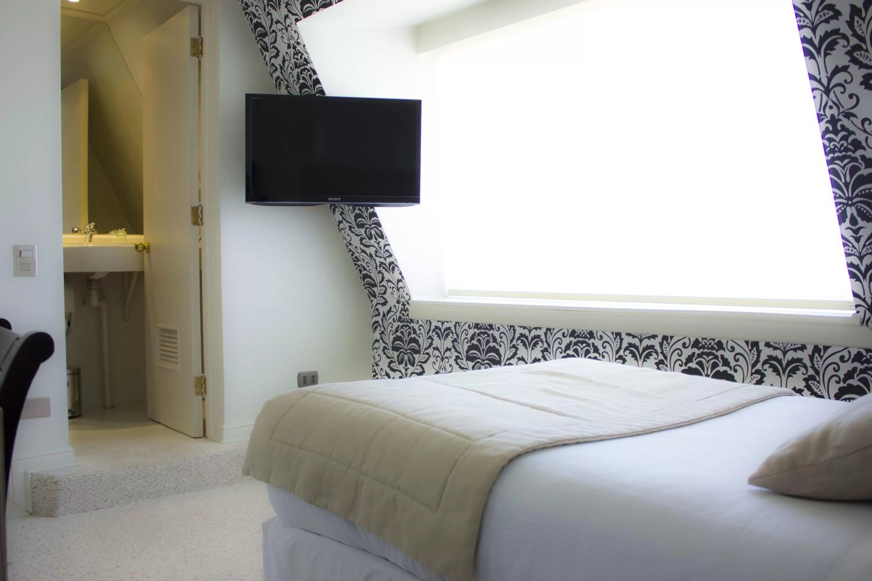 Photo of the whole room, Bed in Hotel Las Terrazas Business