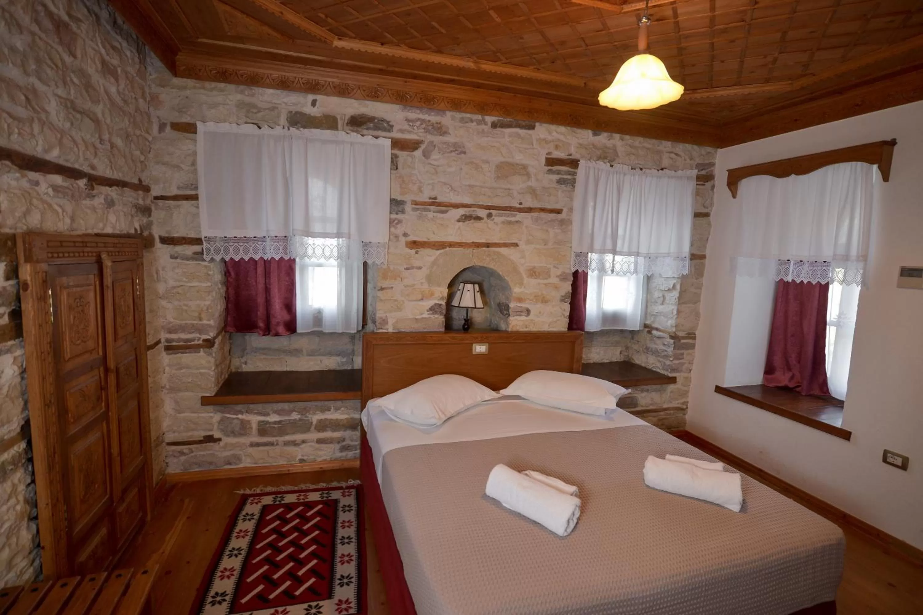 Photo of the whole room, Bed in Hotel Kalemi 2