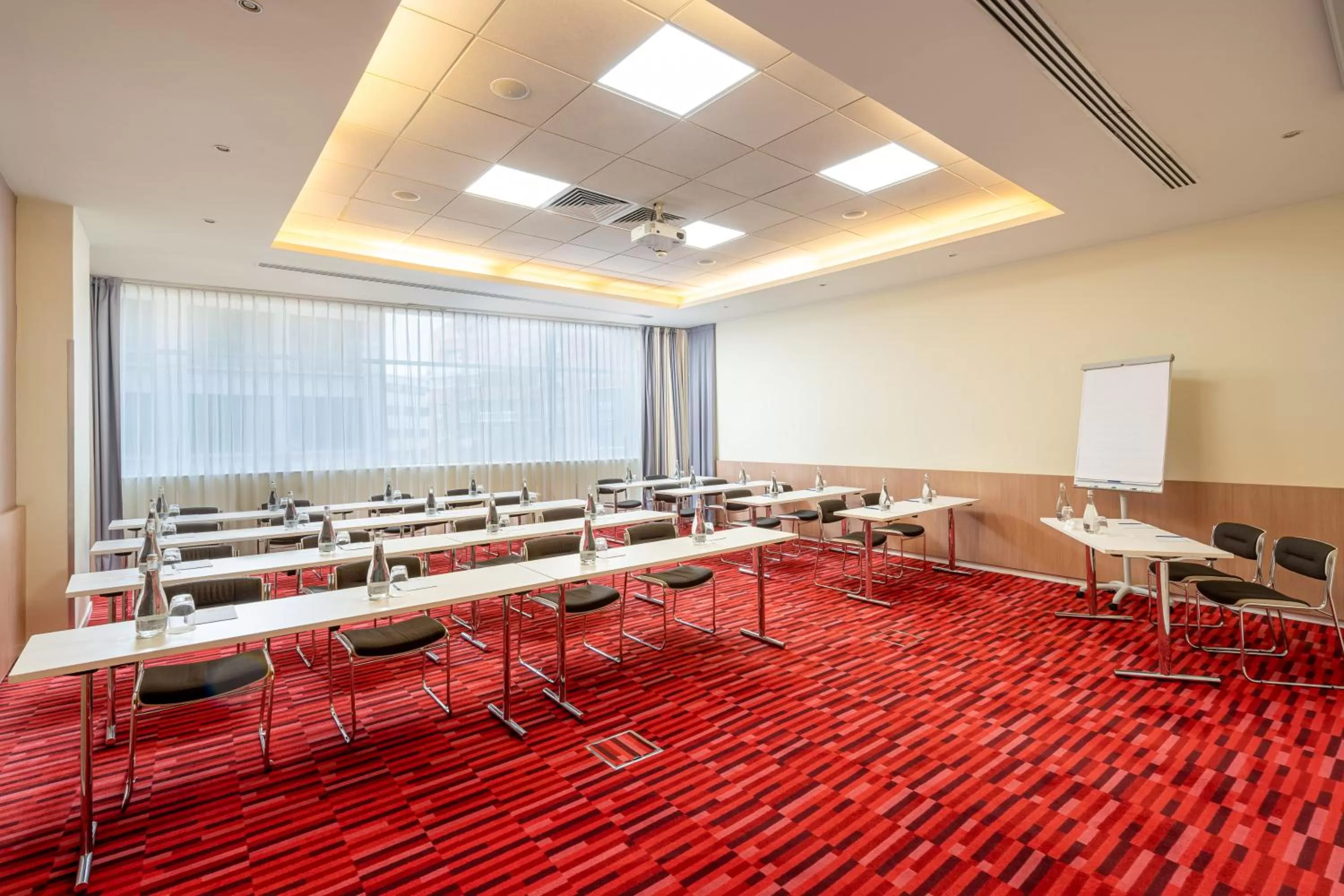 Meeting/conference room in Novotel Bucharest City Centre