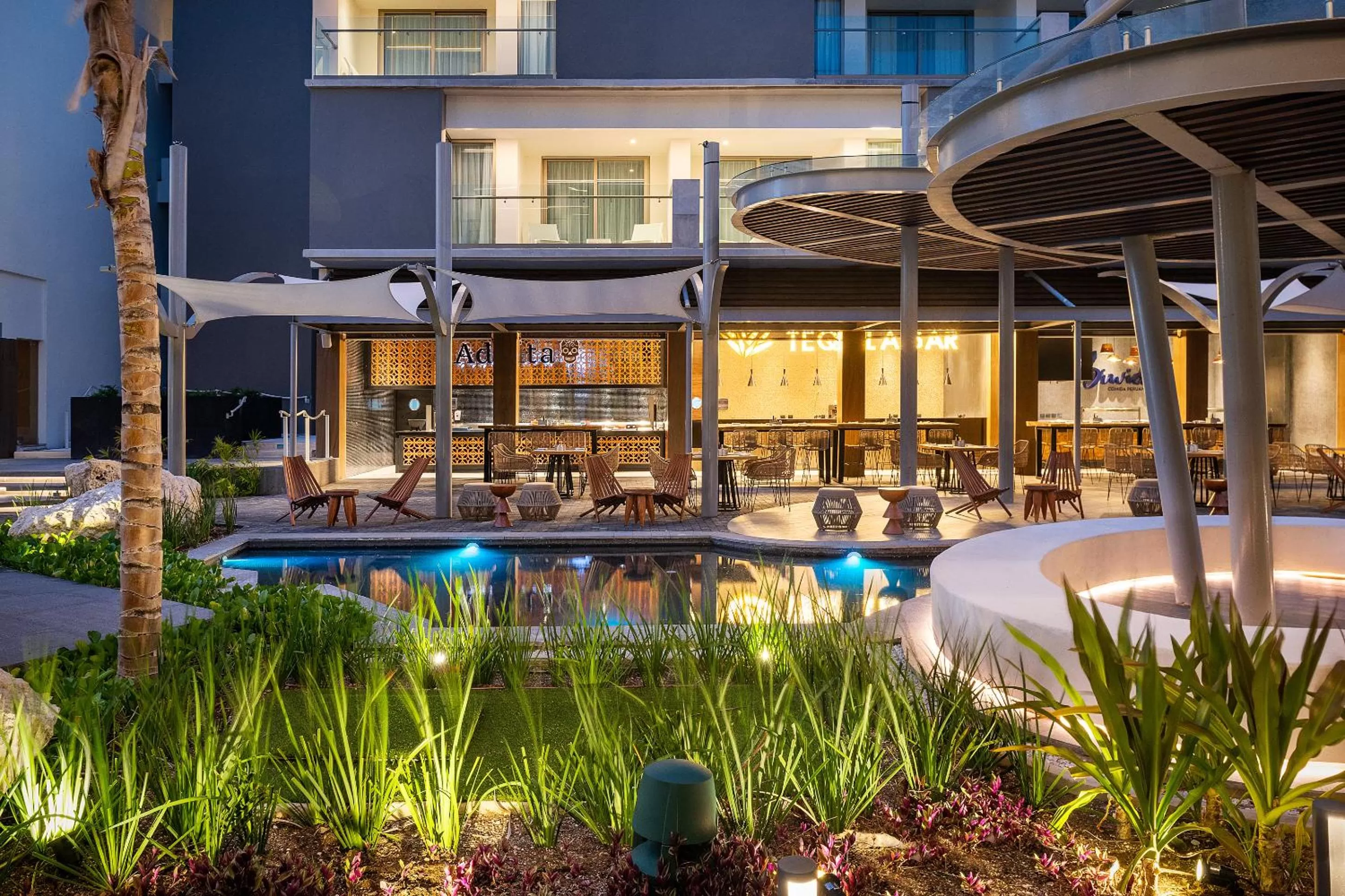 Area and facilities in Catalonia Grand Costa Mujeres All Suites & Spa - All Inclusive