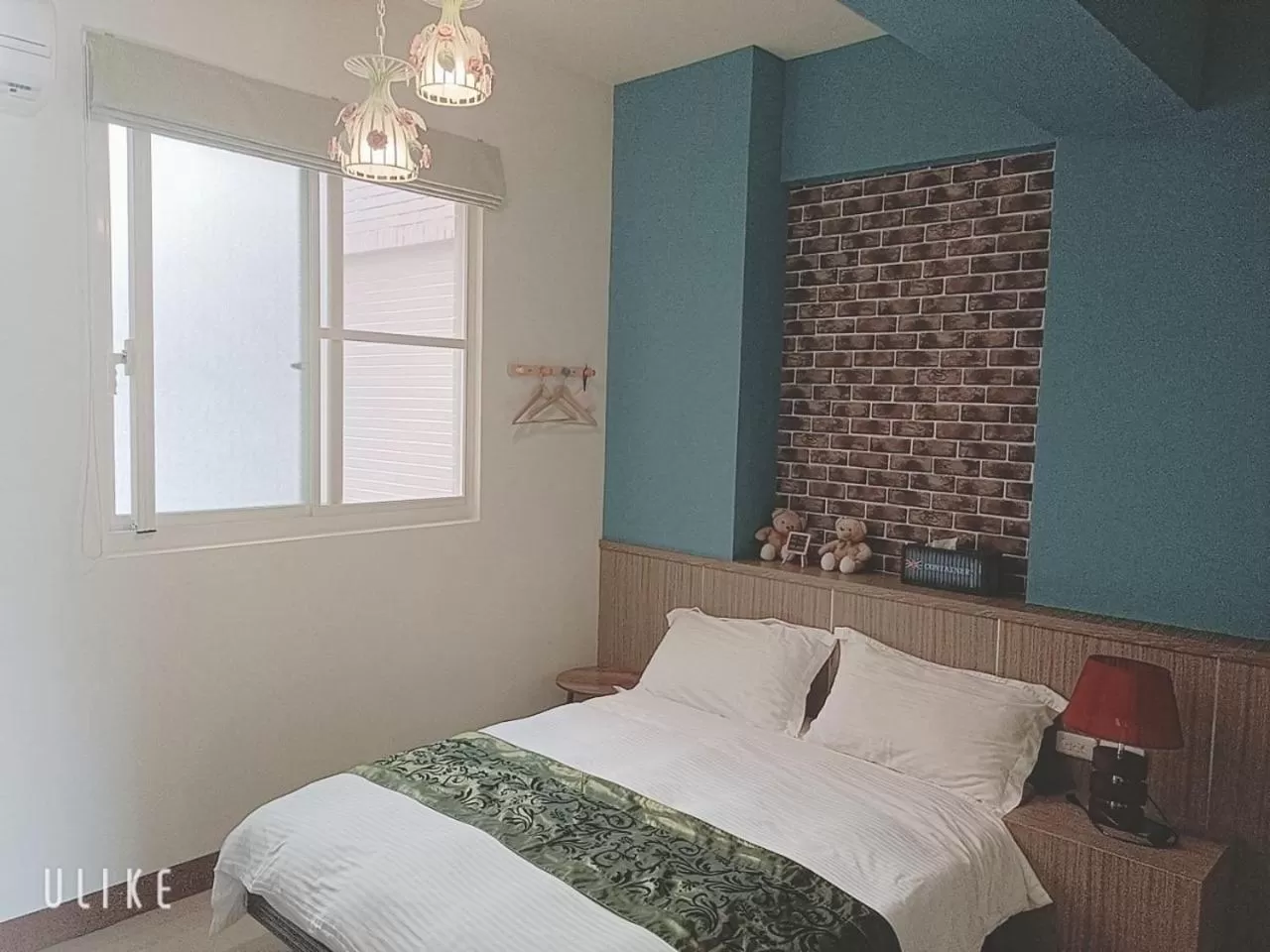 Bed in Happy Life B&B