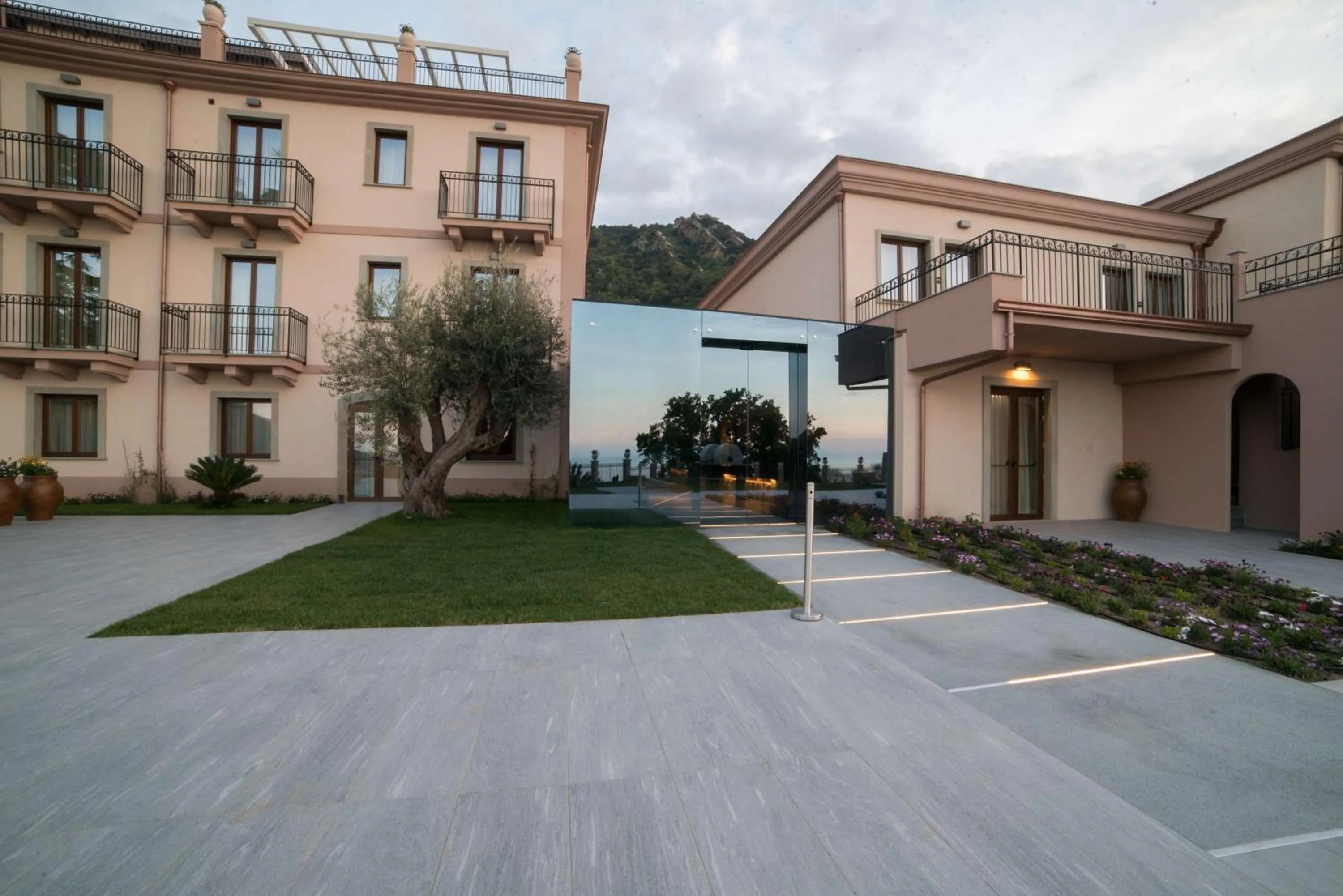 Property building in Best Western Plus Hotel Terre di Eolo