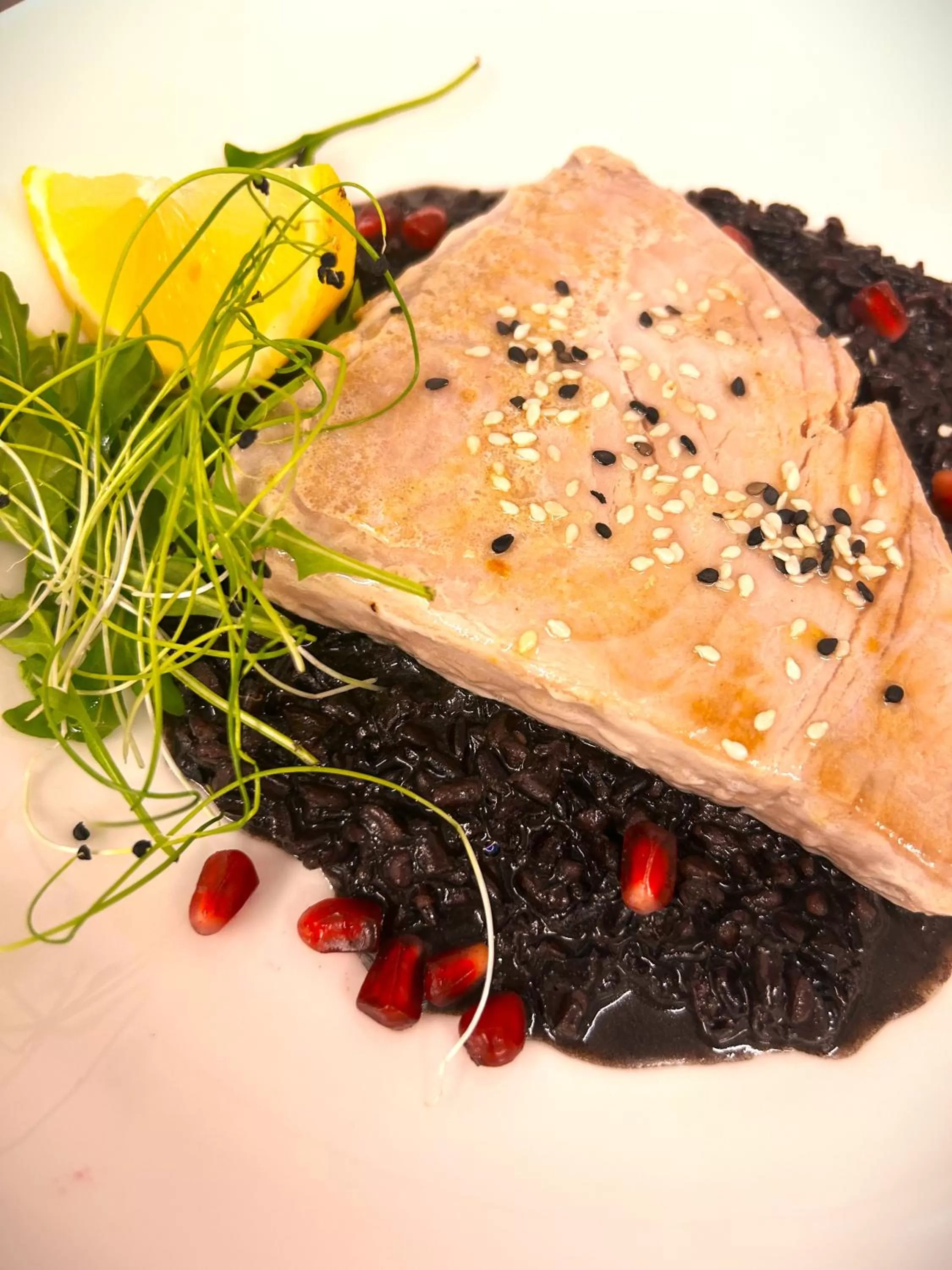 Restaurant/places to eat in Hotel Rajka