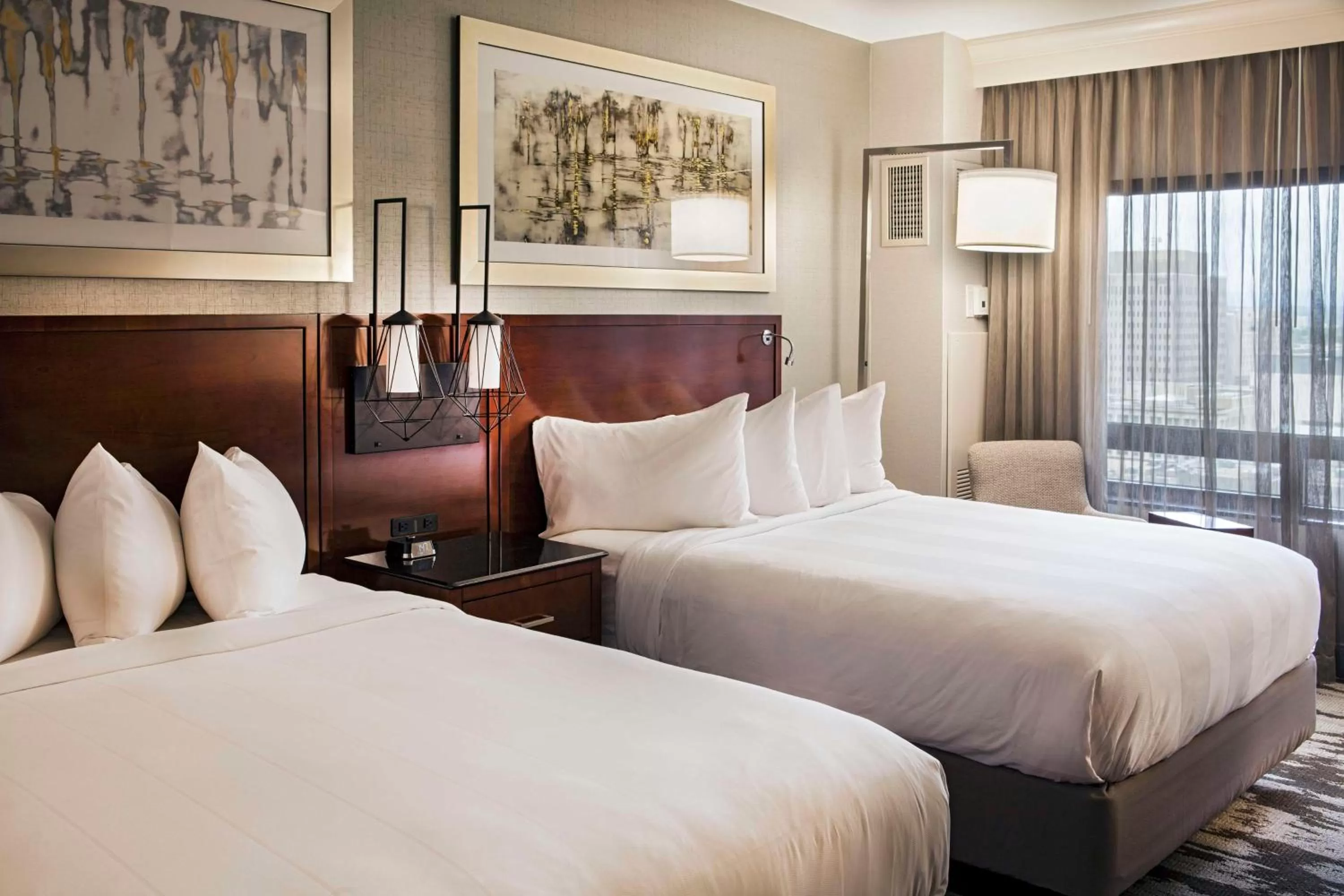 Bed in Hilton Denver City Center