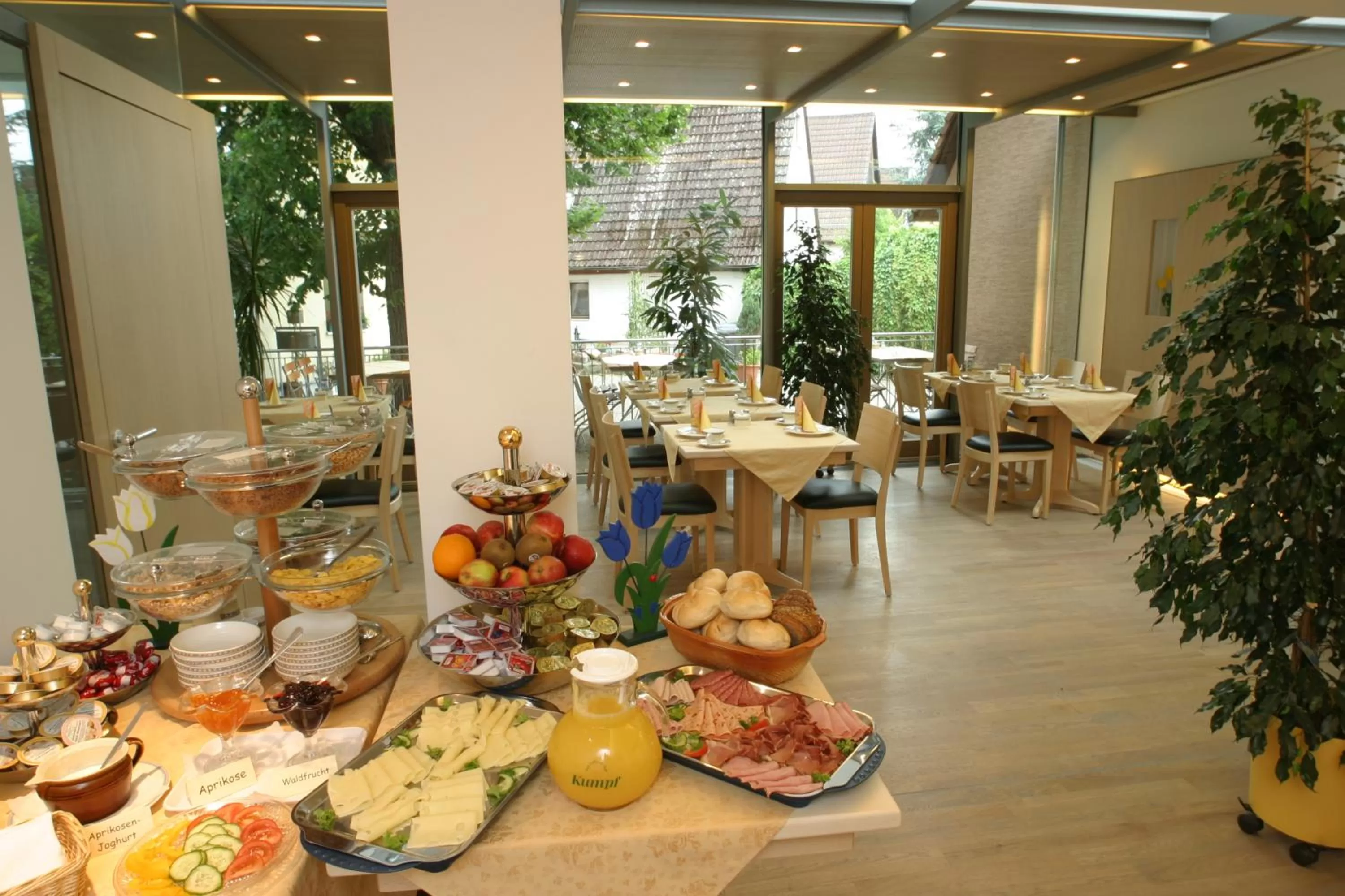 Breakfast in Hotel und Gasthof Ritter St. Georg