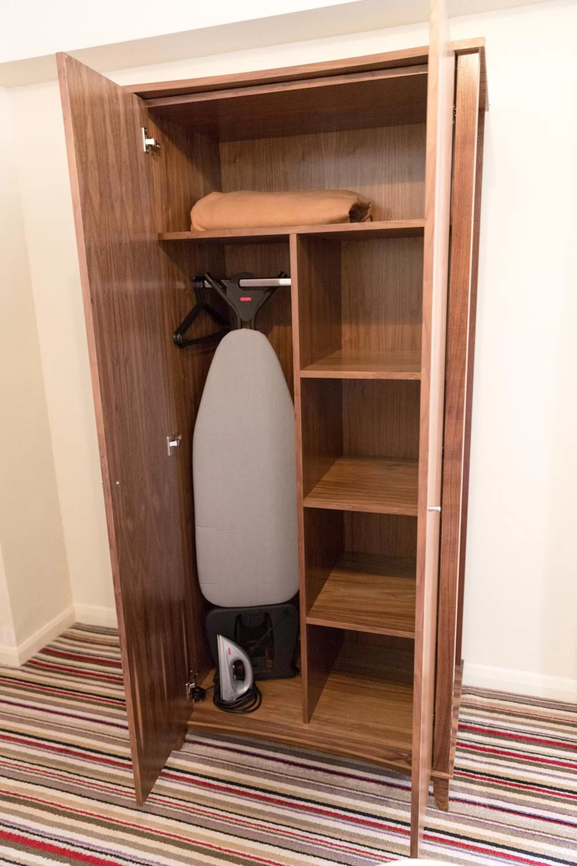 Other, Bathroom in The Resolution Hotel