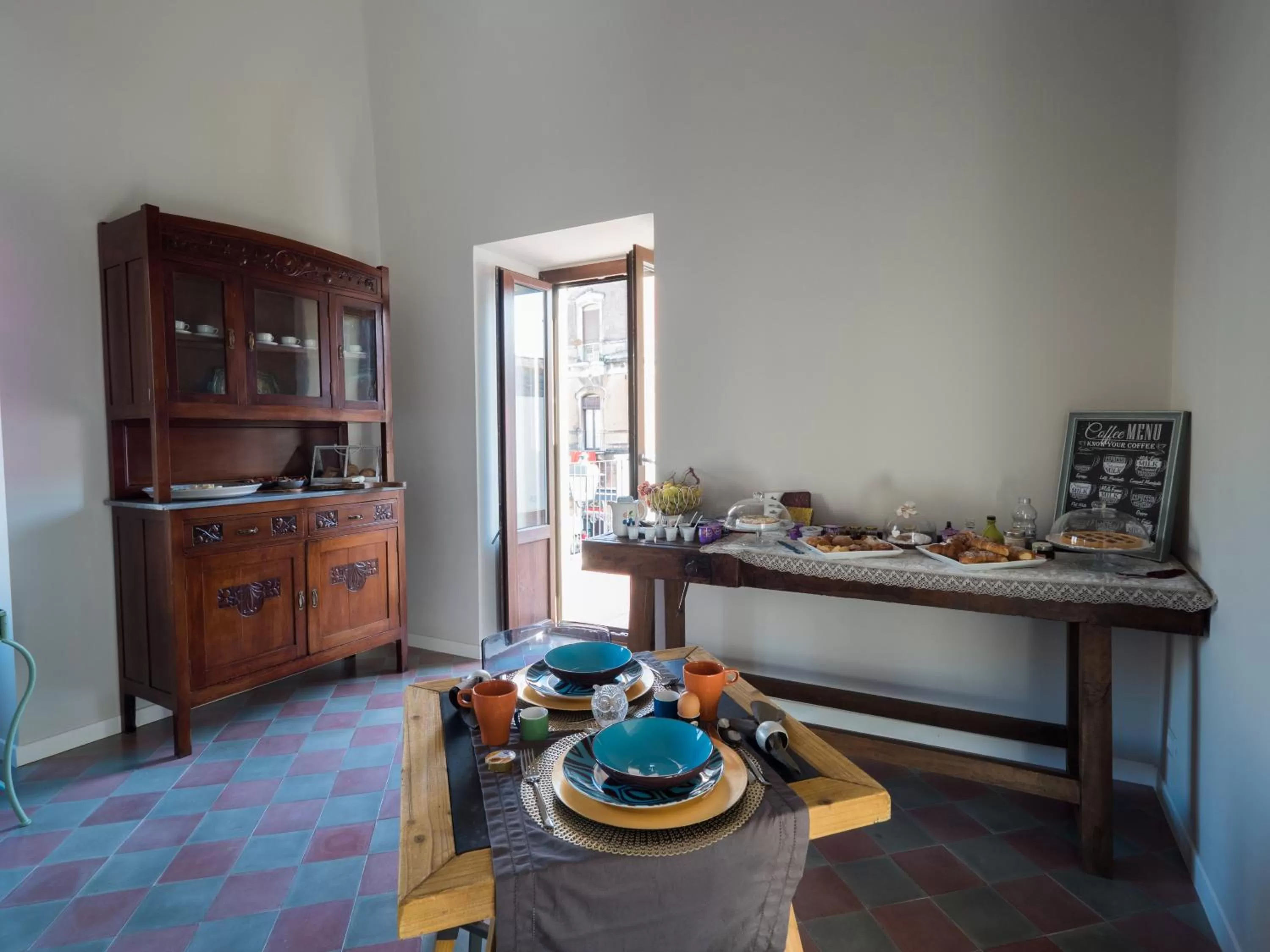 Dining area in B&B Sciara Larmisi