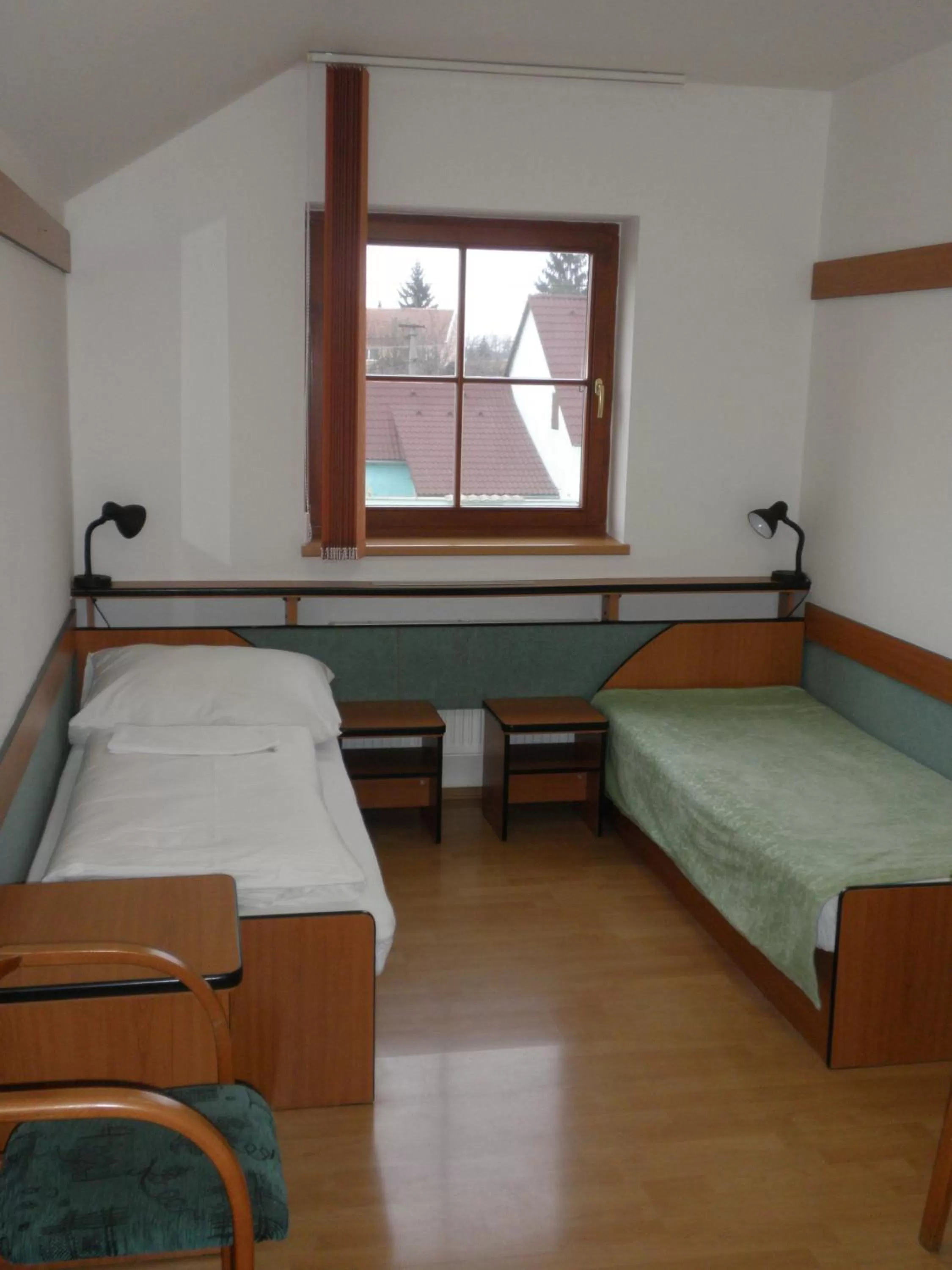 Photo of the whole room, Bed in Hotel Le Café