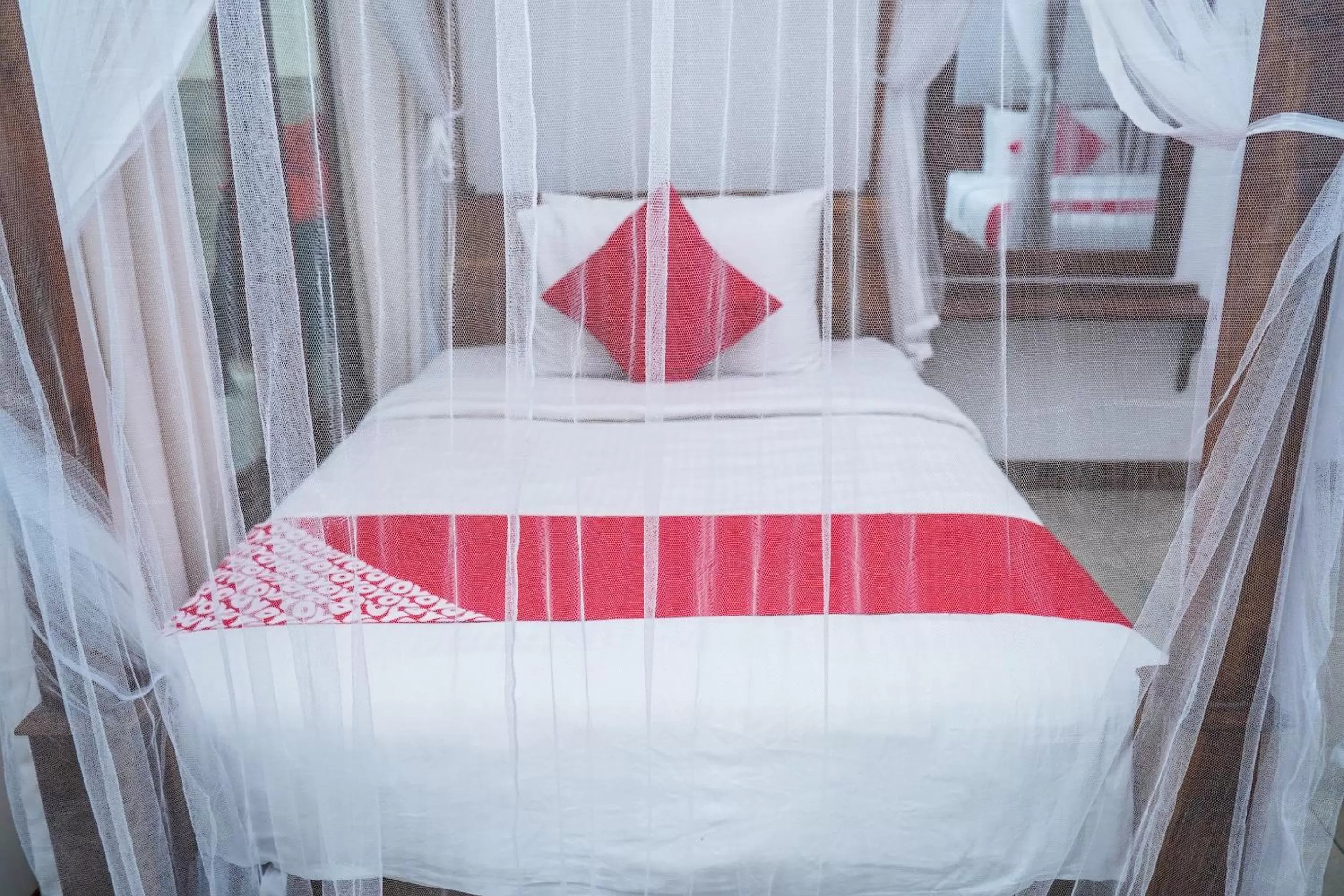 Bedroom, Bed in French Garden Kandy