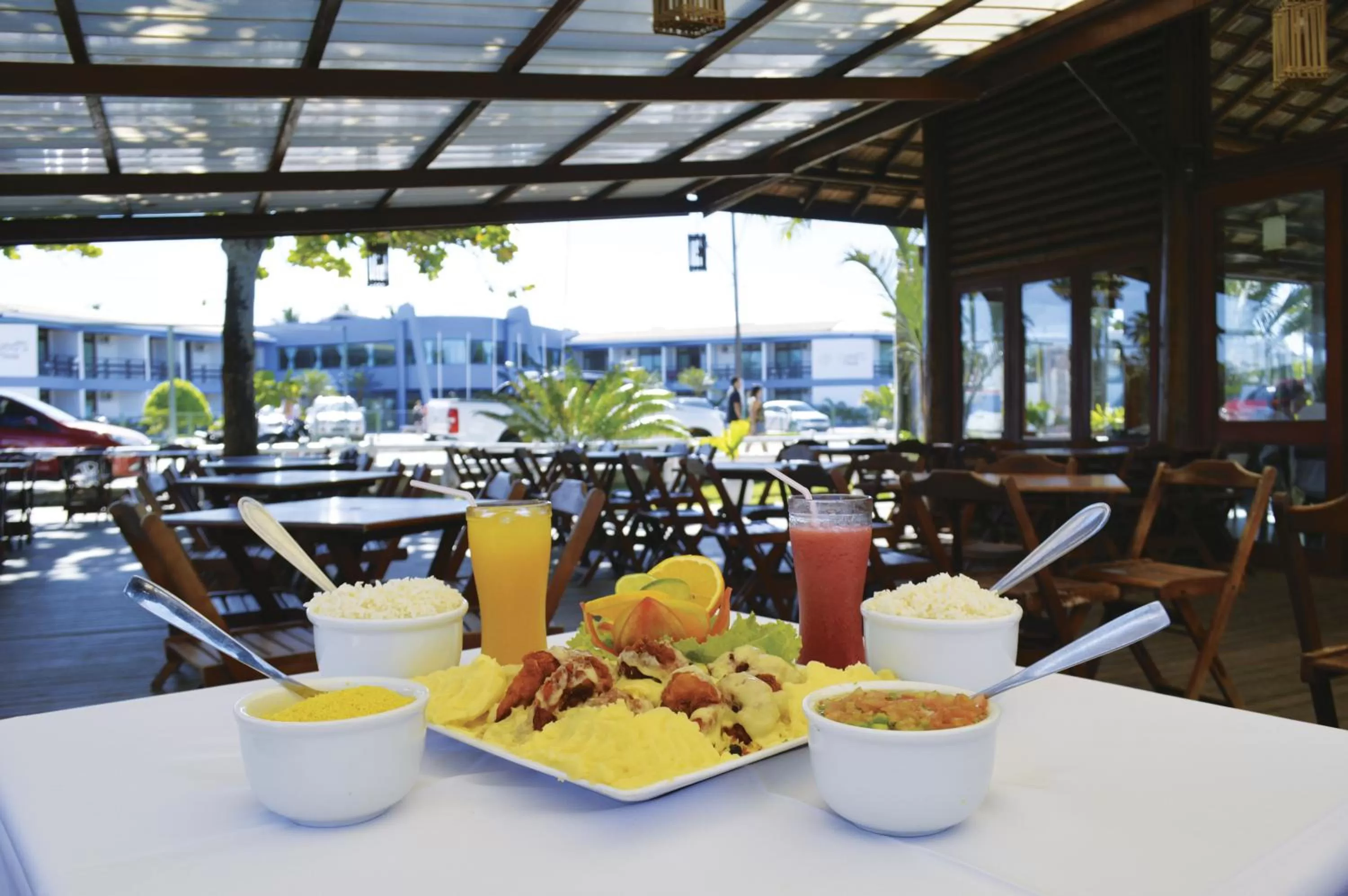 Lunch in Sueds Plaza