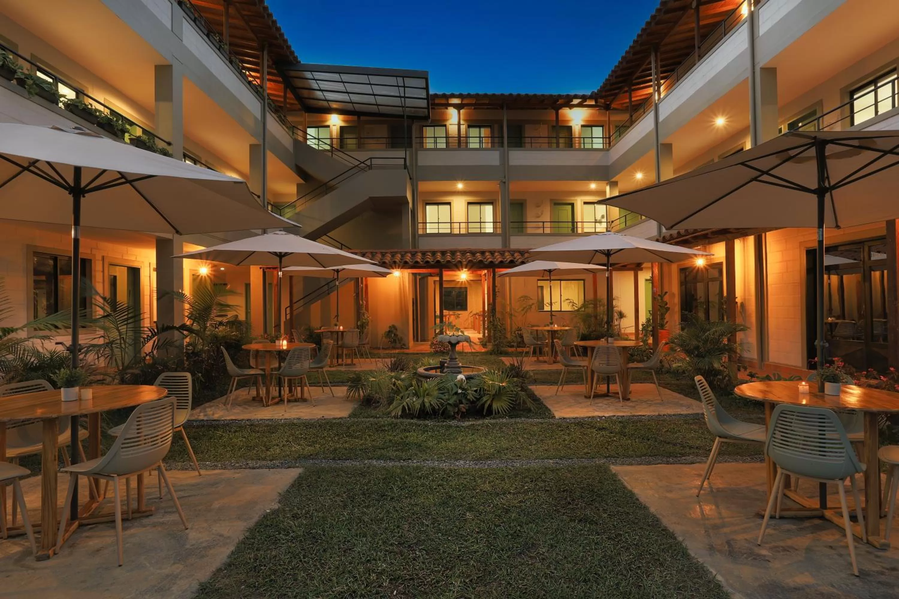 Property building in Soy Local Guatape Campestre