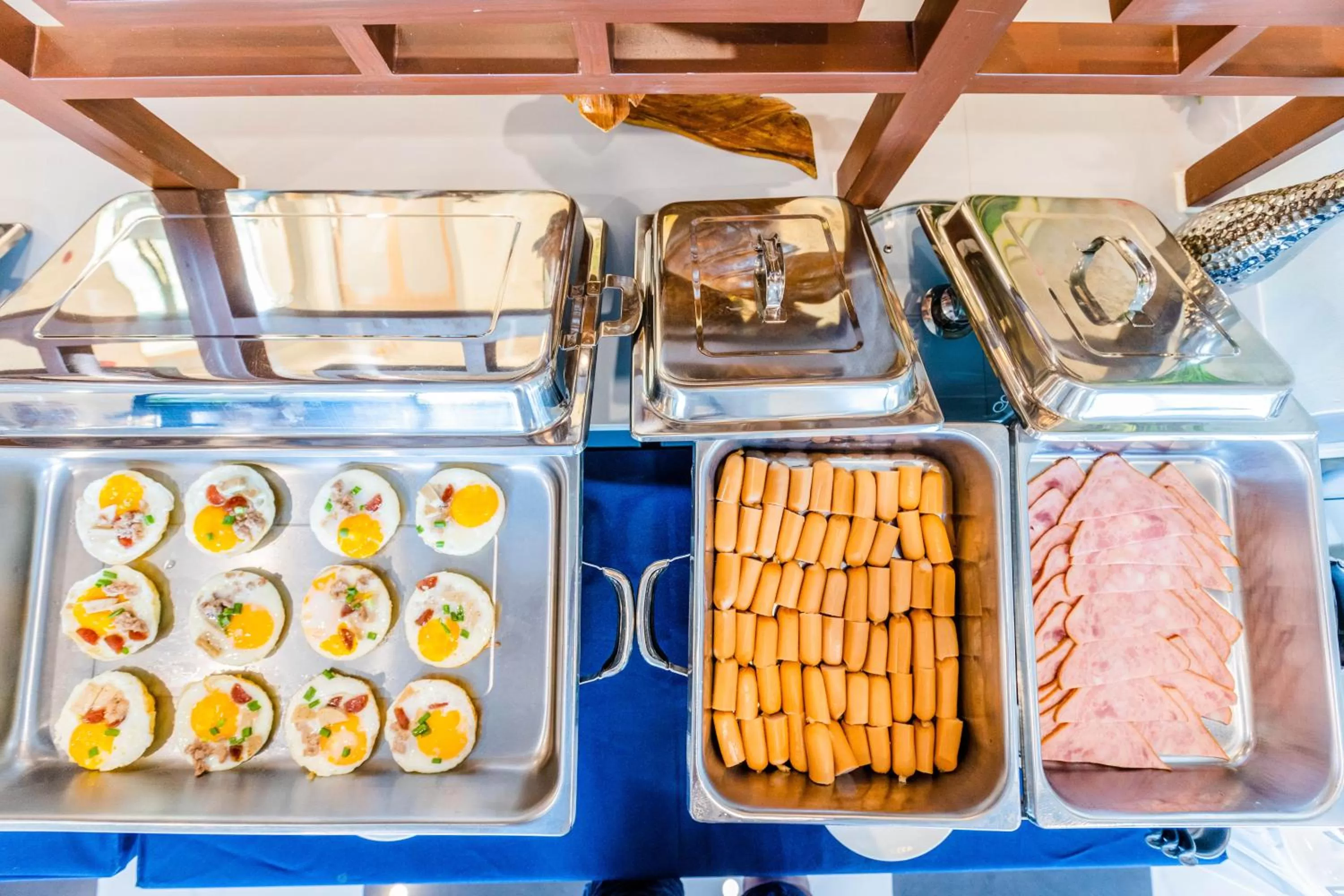 Continental breakfast in USABAI Riverside Boutique Hotel