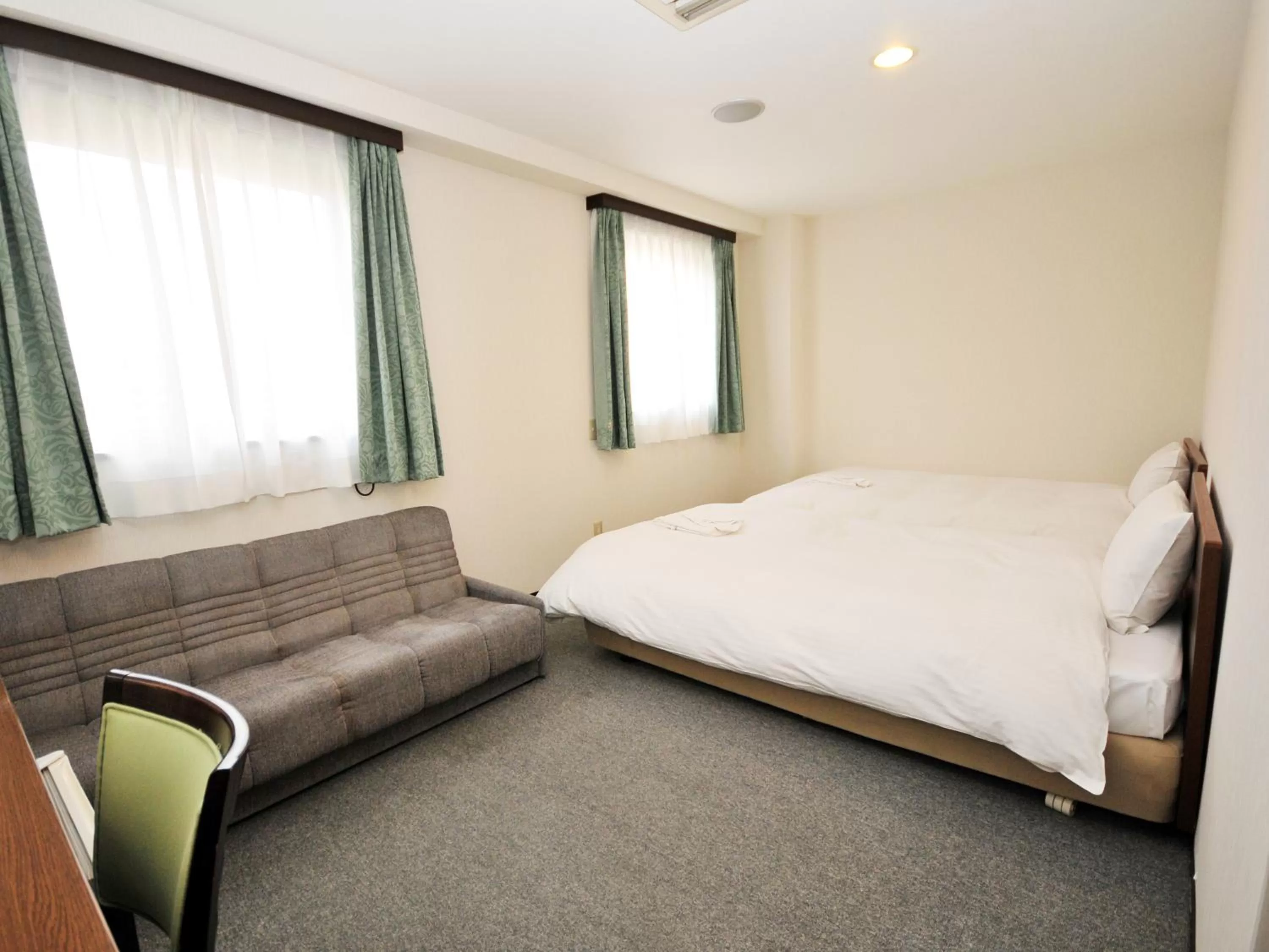 Bed in Hotel Green Line