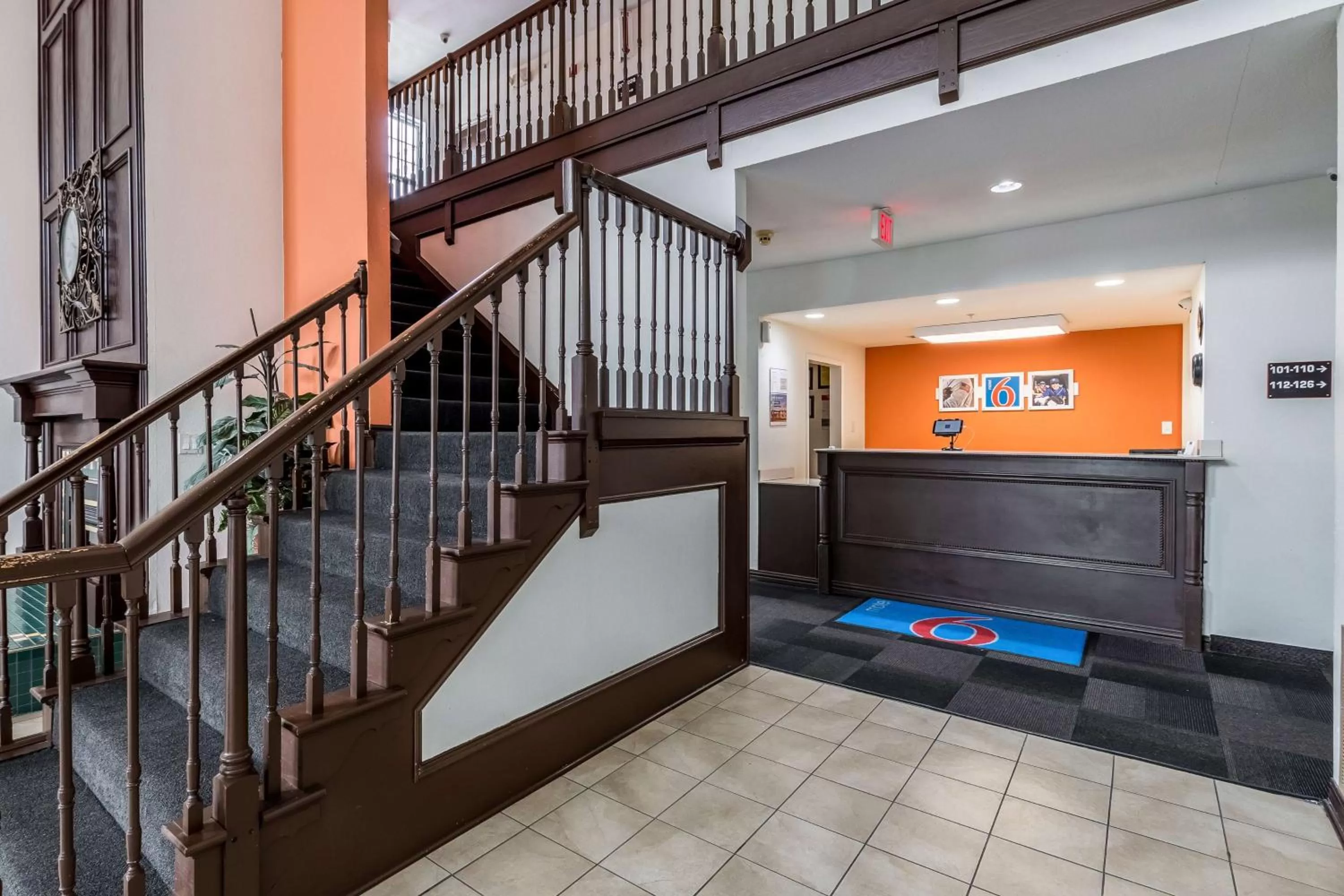 Lobby or reception in Motel 6-North Richland Hills, TX - NE Fort Worth