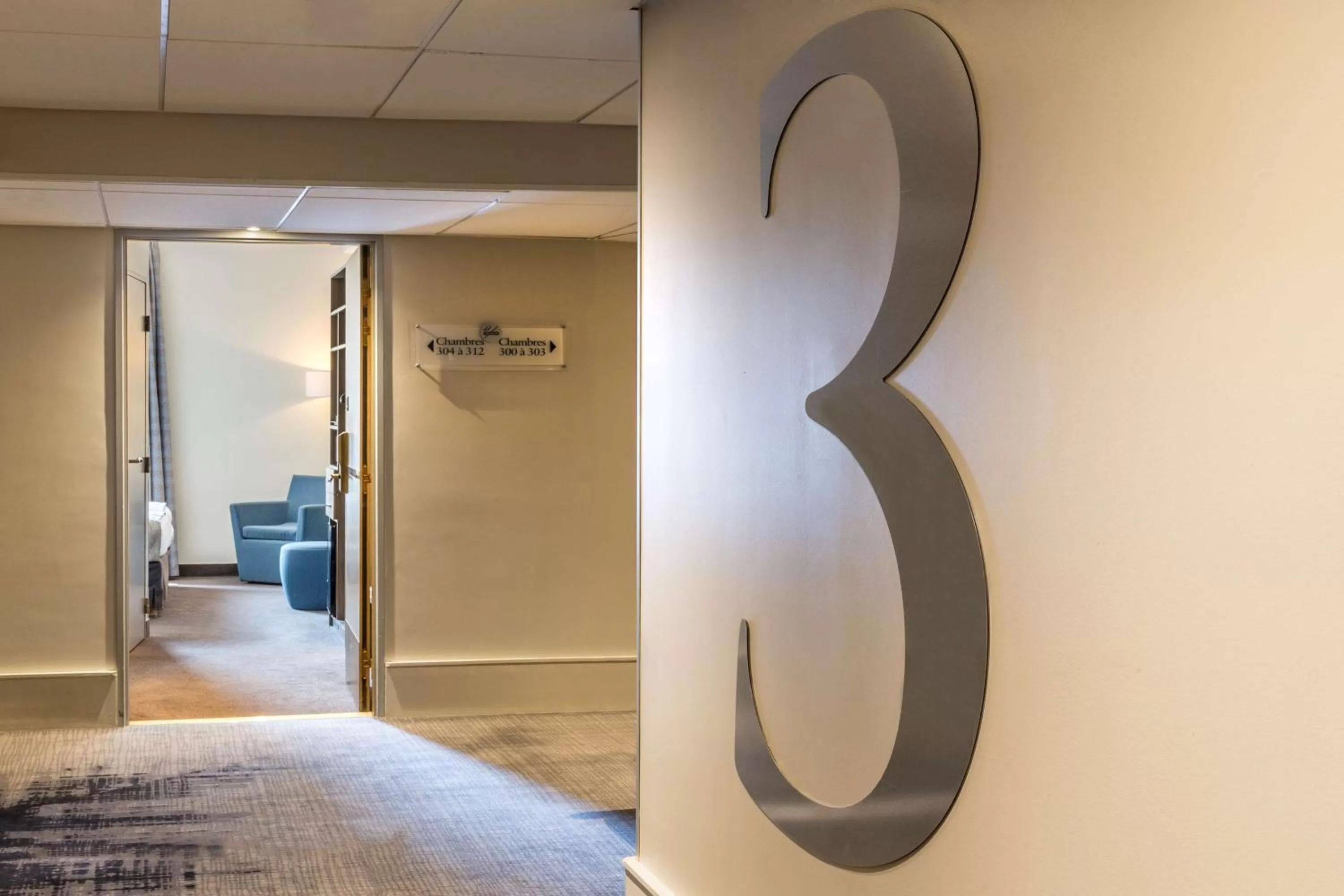 Other, Bed in Best Western Linko Aubagne