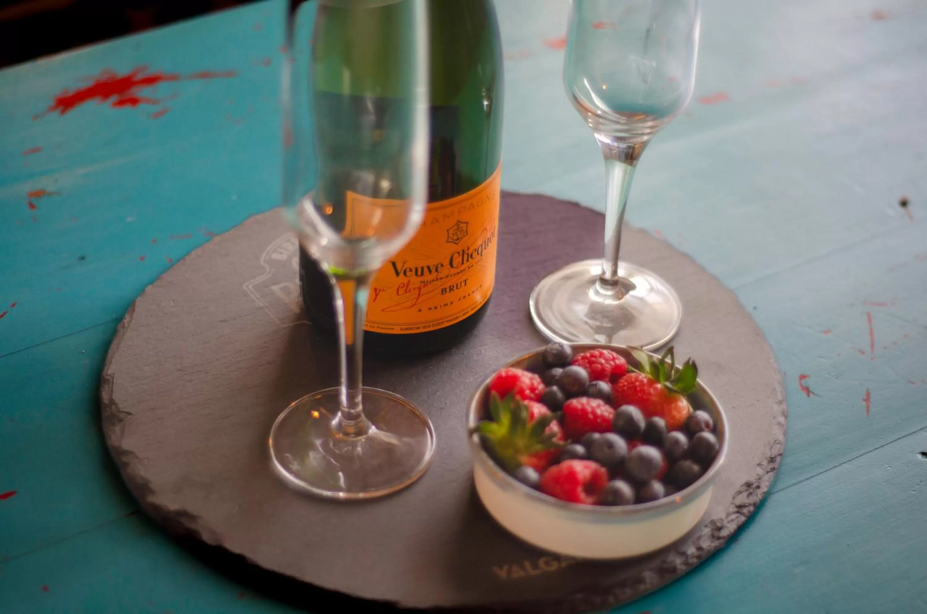 Food and drinks in Molesworth Arms