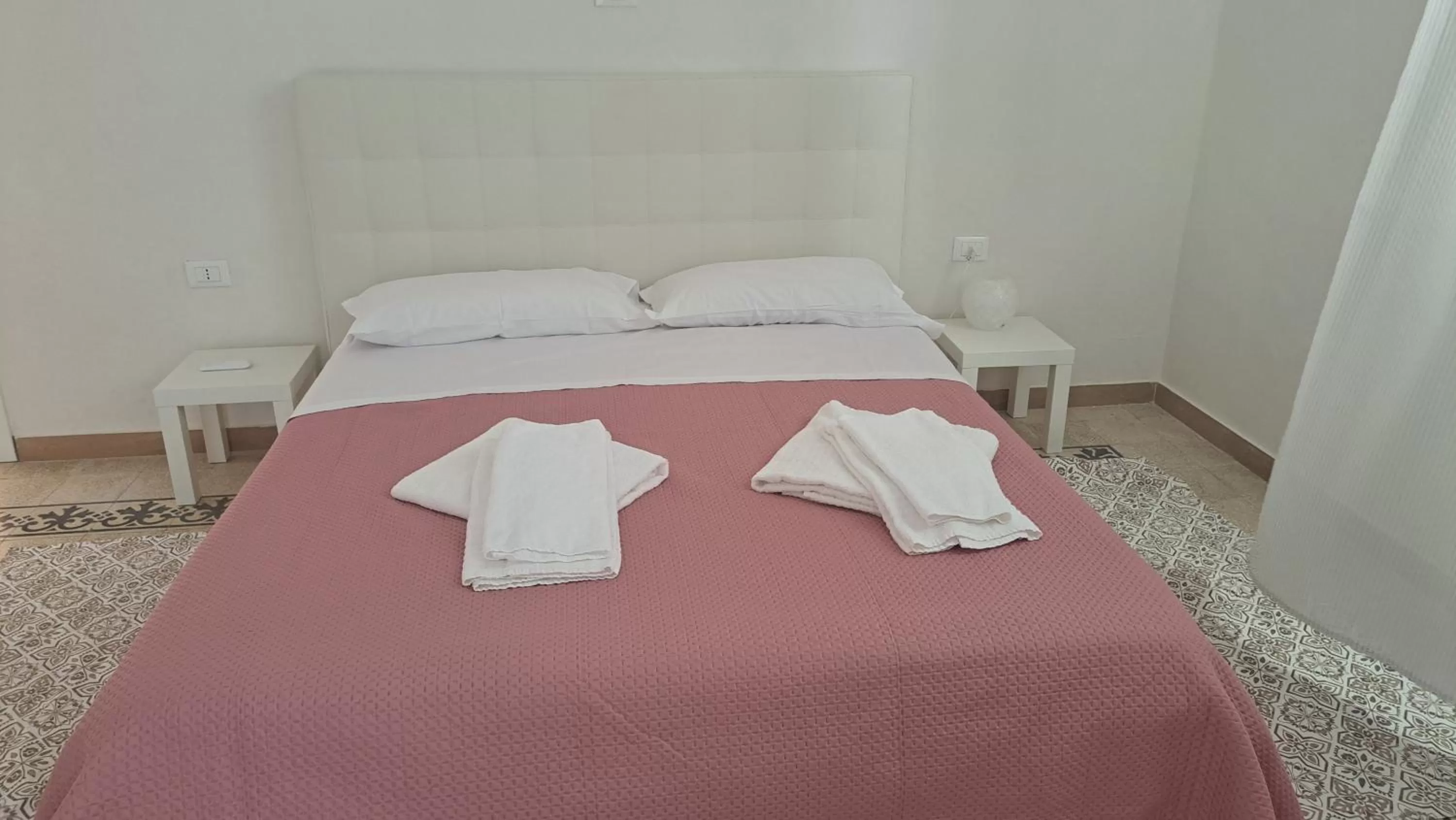 Bed in B & B le tre rose