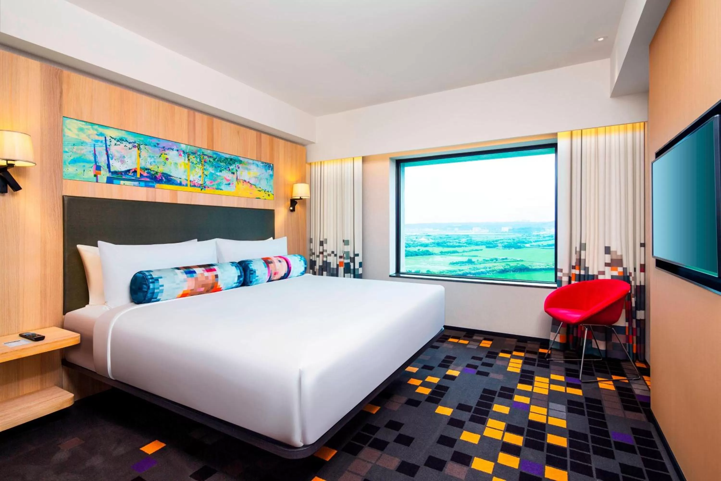 One-Bedroom King Suite with Guandu Plain View in Aloft Taipei Beitou