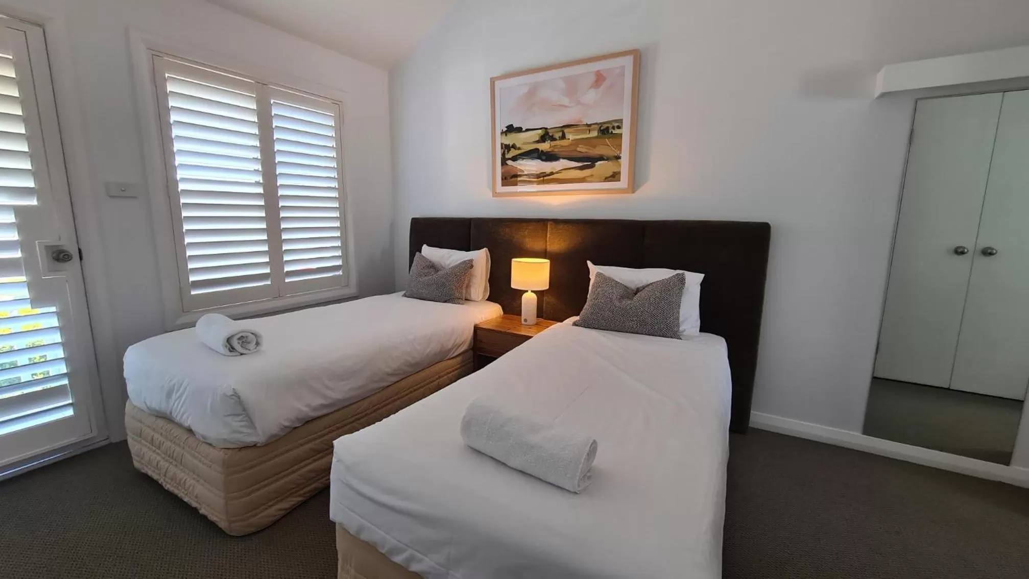 Photo of the whole room, Bed in Stay At Raffertys Resort