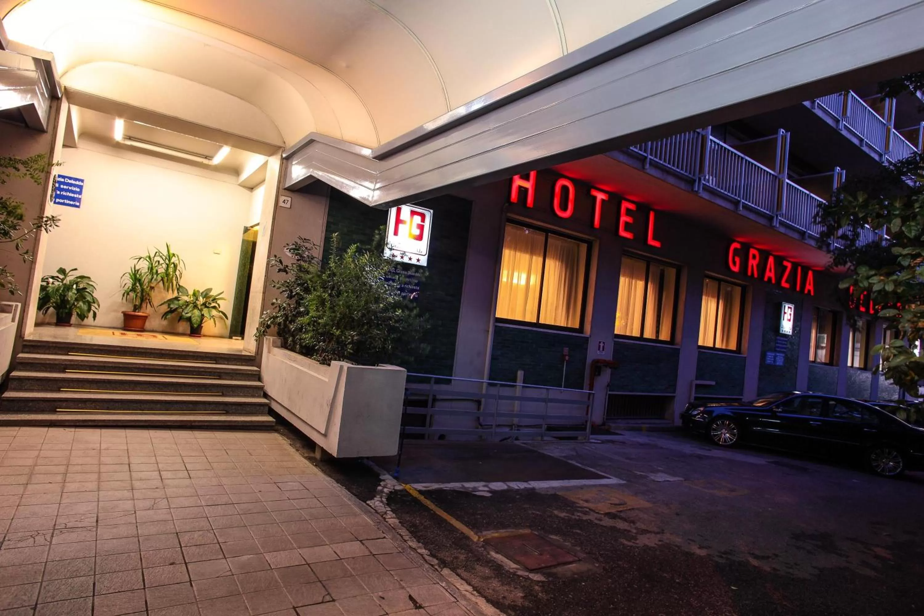 Facade/entrance in Hotel Grazia Deledda