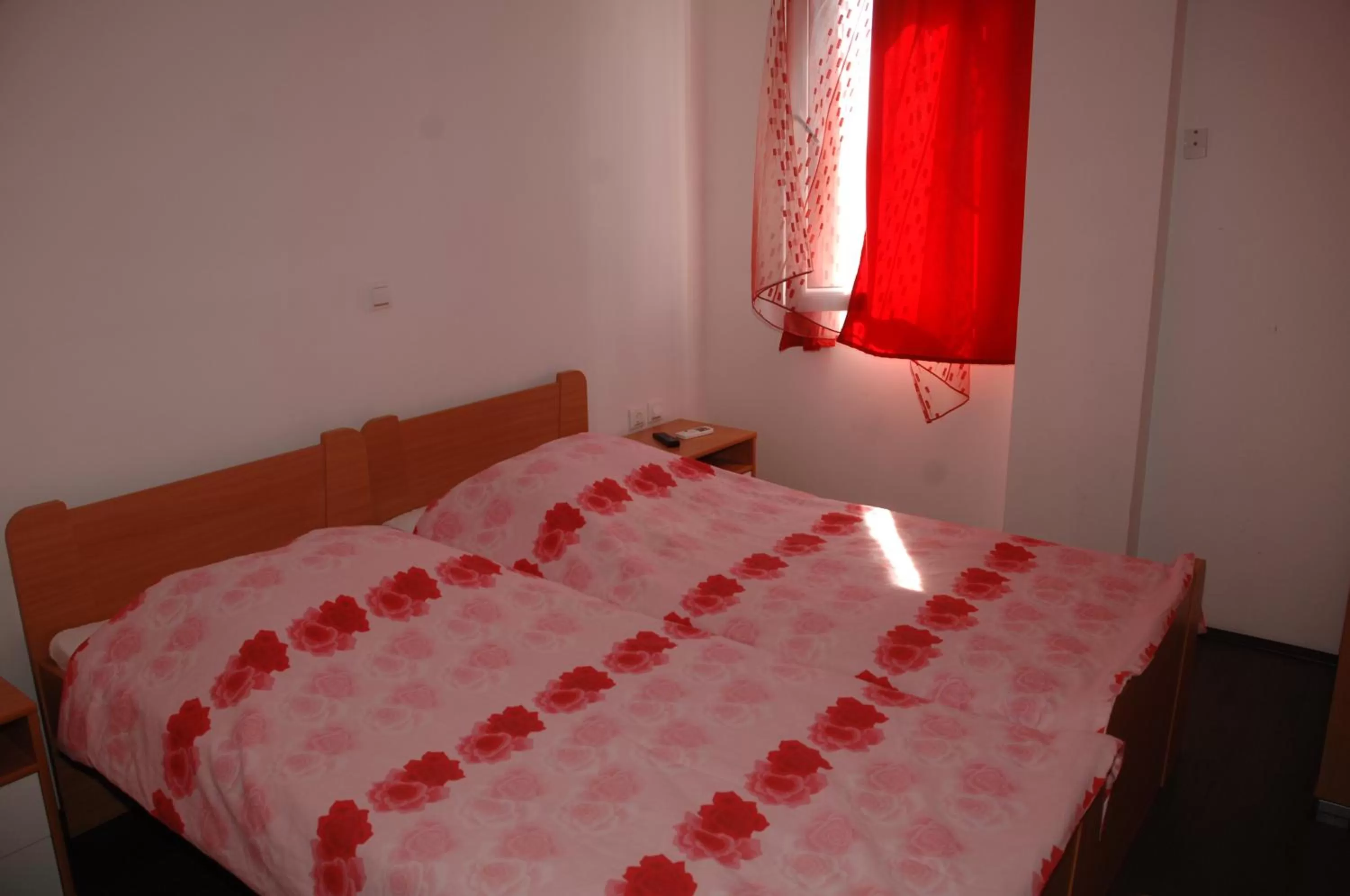 Photo of the whole room, Bed in Villa Sparadise