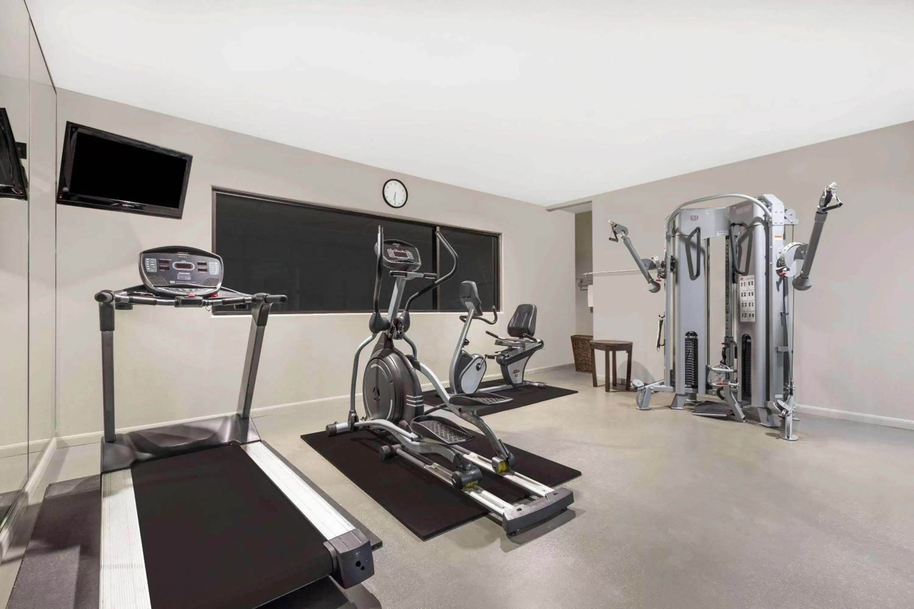 Fitness centre/facilities in Baymont by Wyndham Columbus