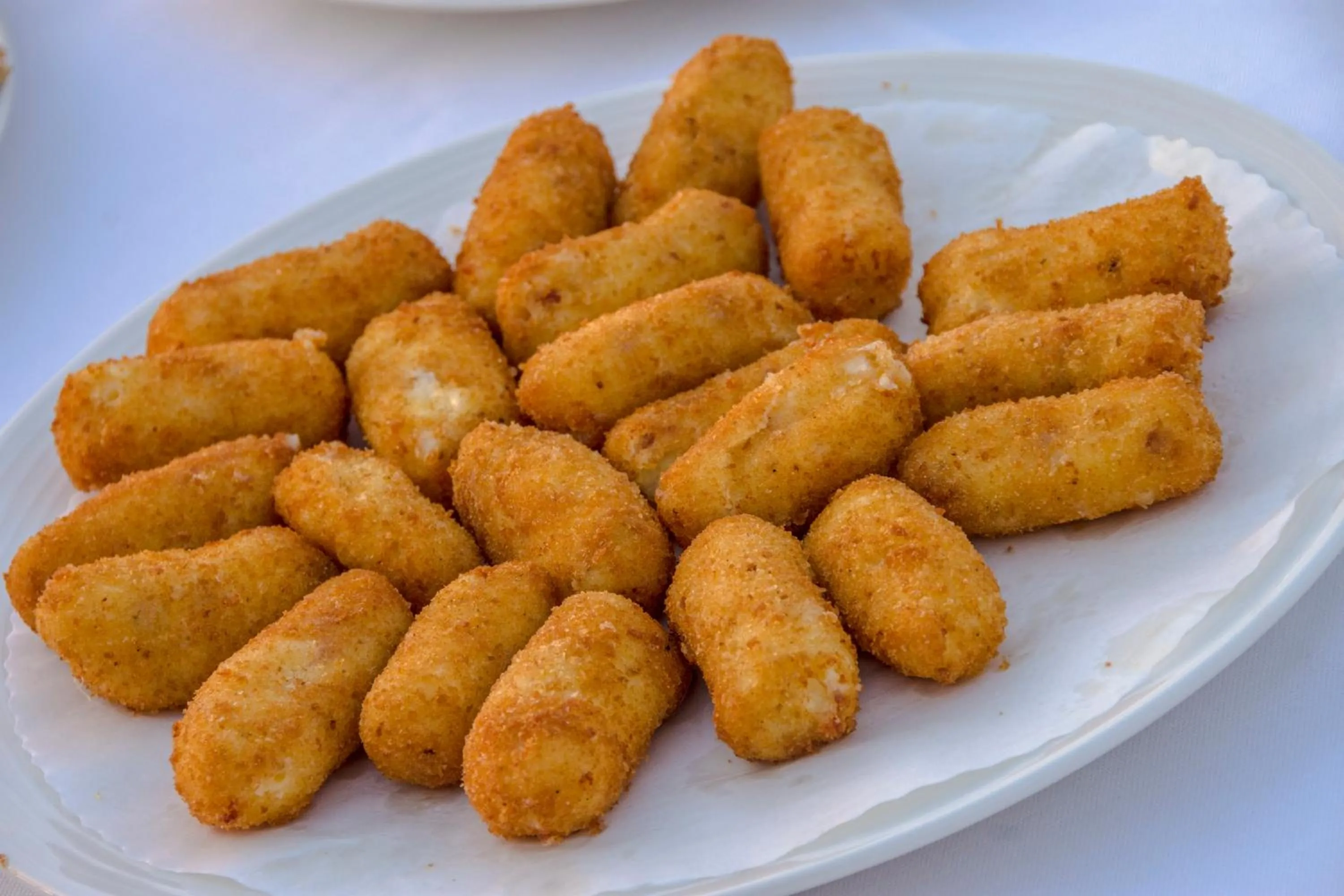 Restaurant/places to eat in Grand Hotel Moon Valley