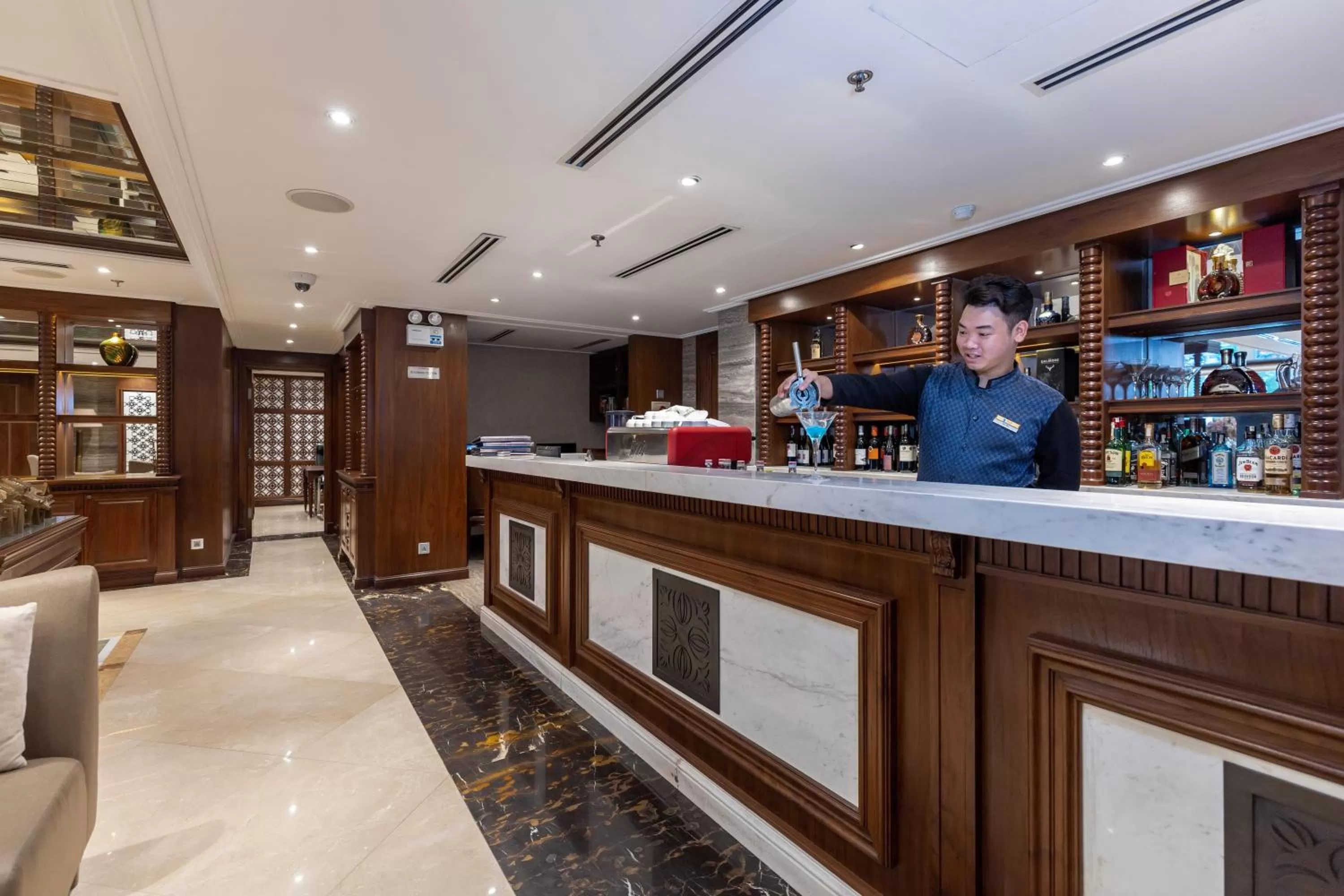 Lounge or bar in The Lapis Hotel