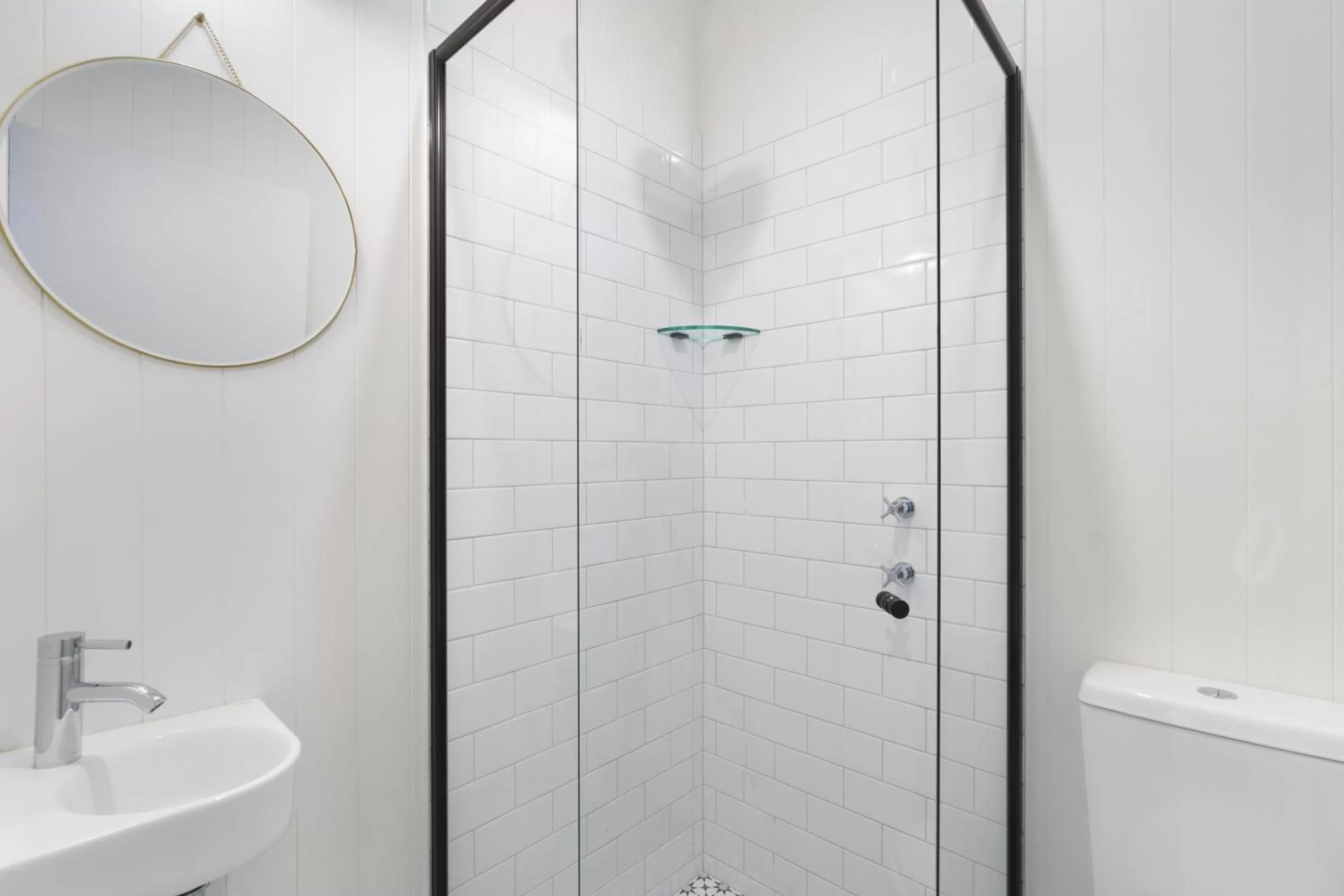 Bathroom in Bundanoon Hotel