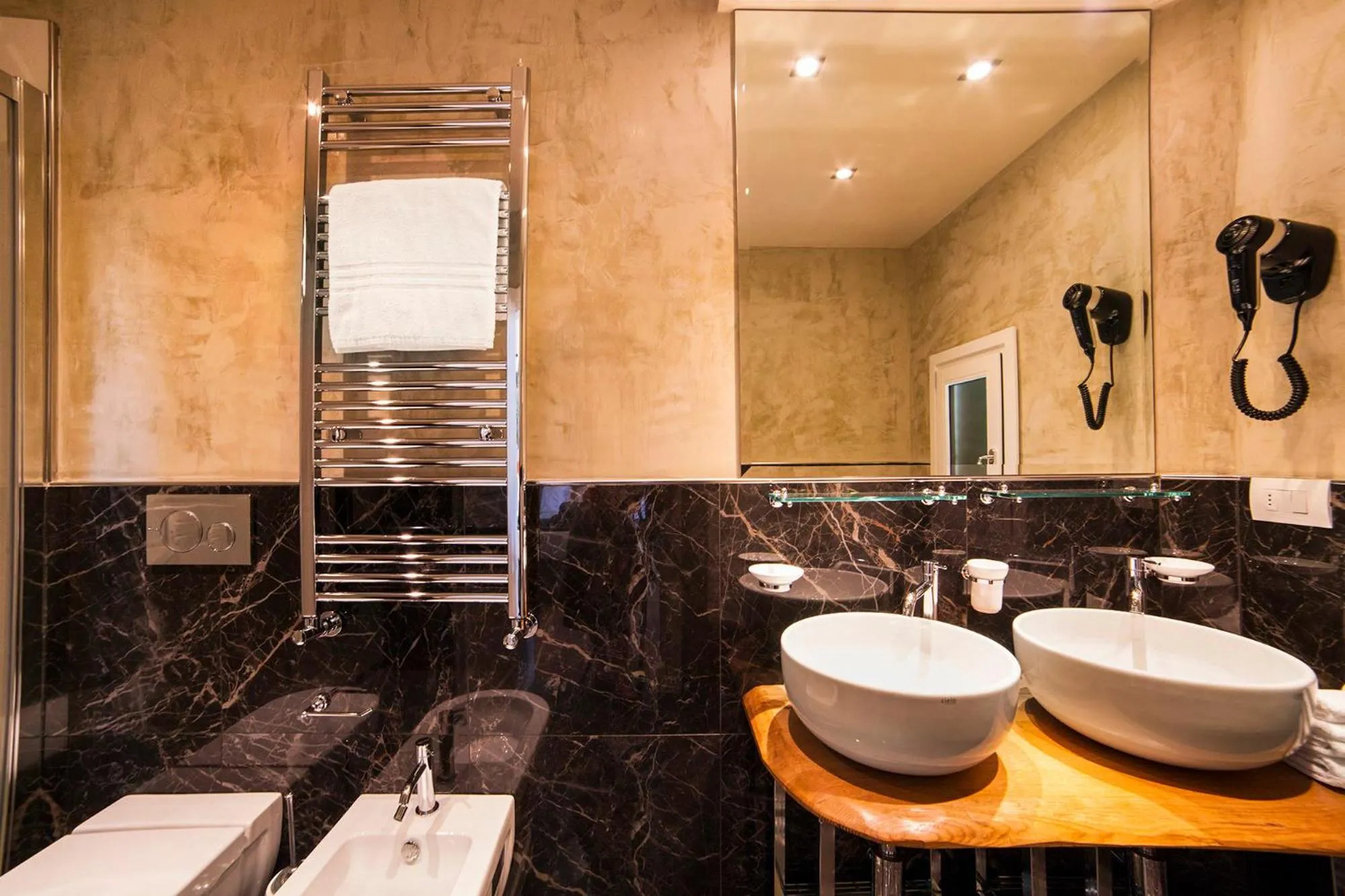 Bathroom in Boutique Hotel Hugo