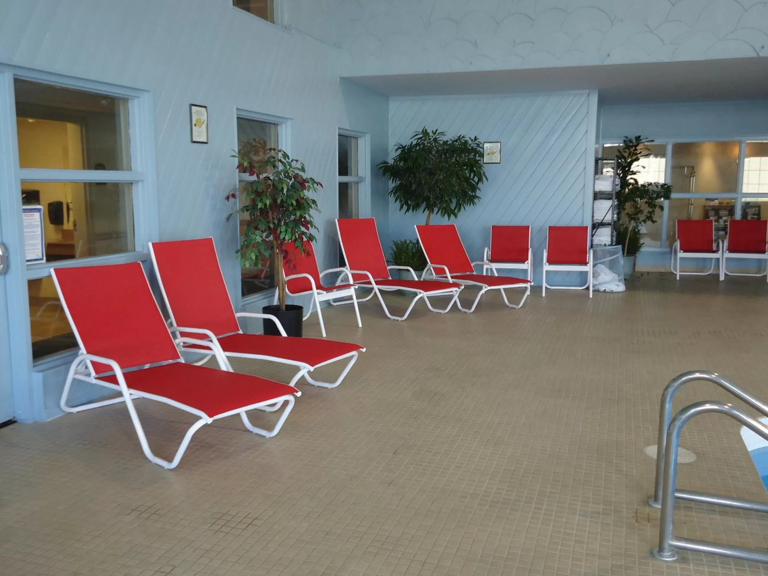 Swimming pool in Ramada by Wyndham Trenton