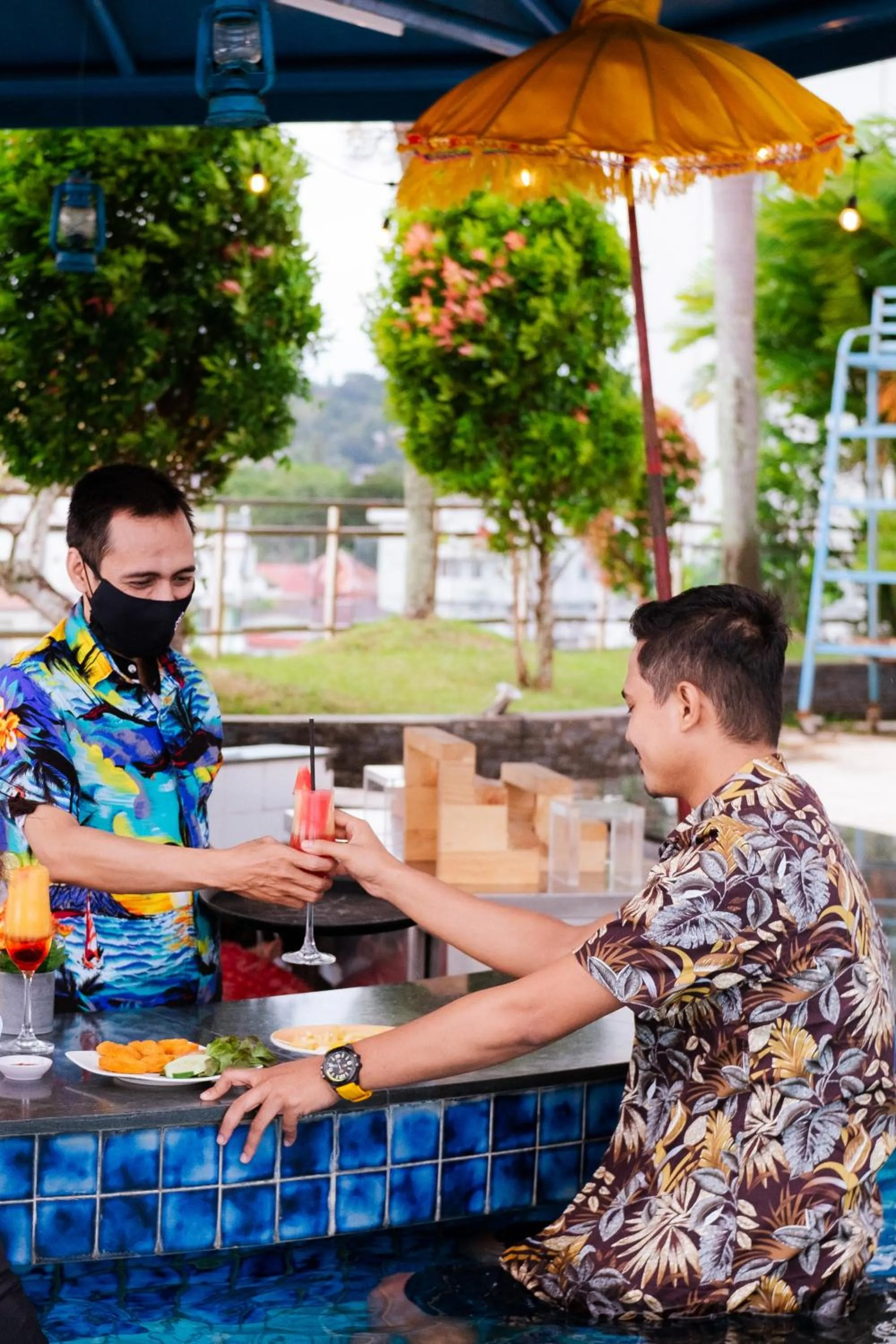 Swimming pool in Ibis Balikpapan