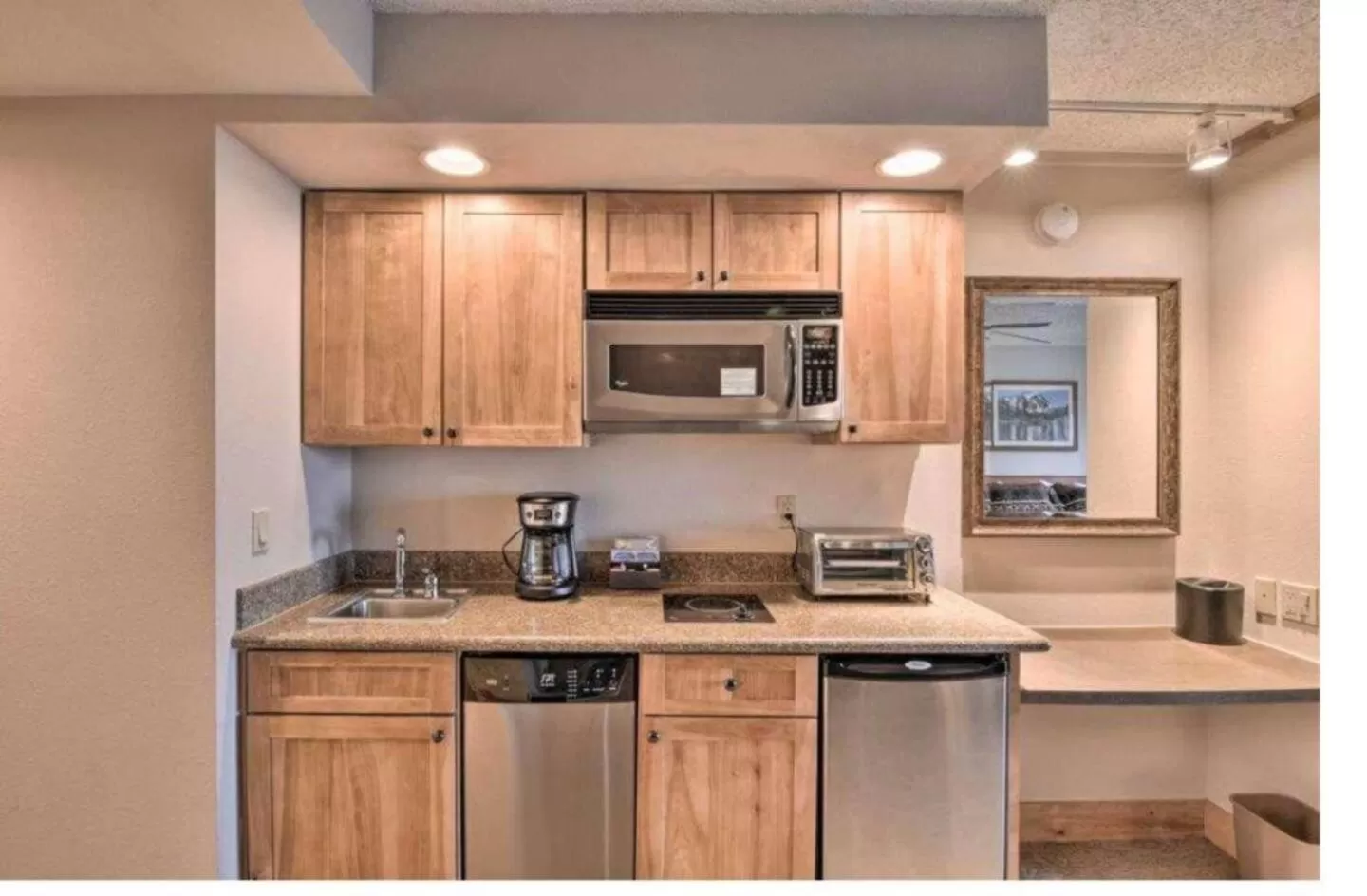 Kitchen or kitchenette in Grand Lodge