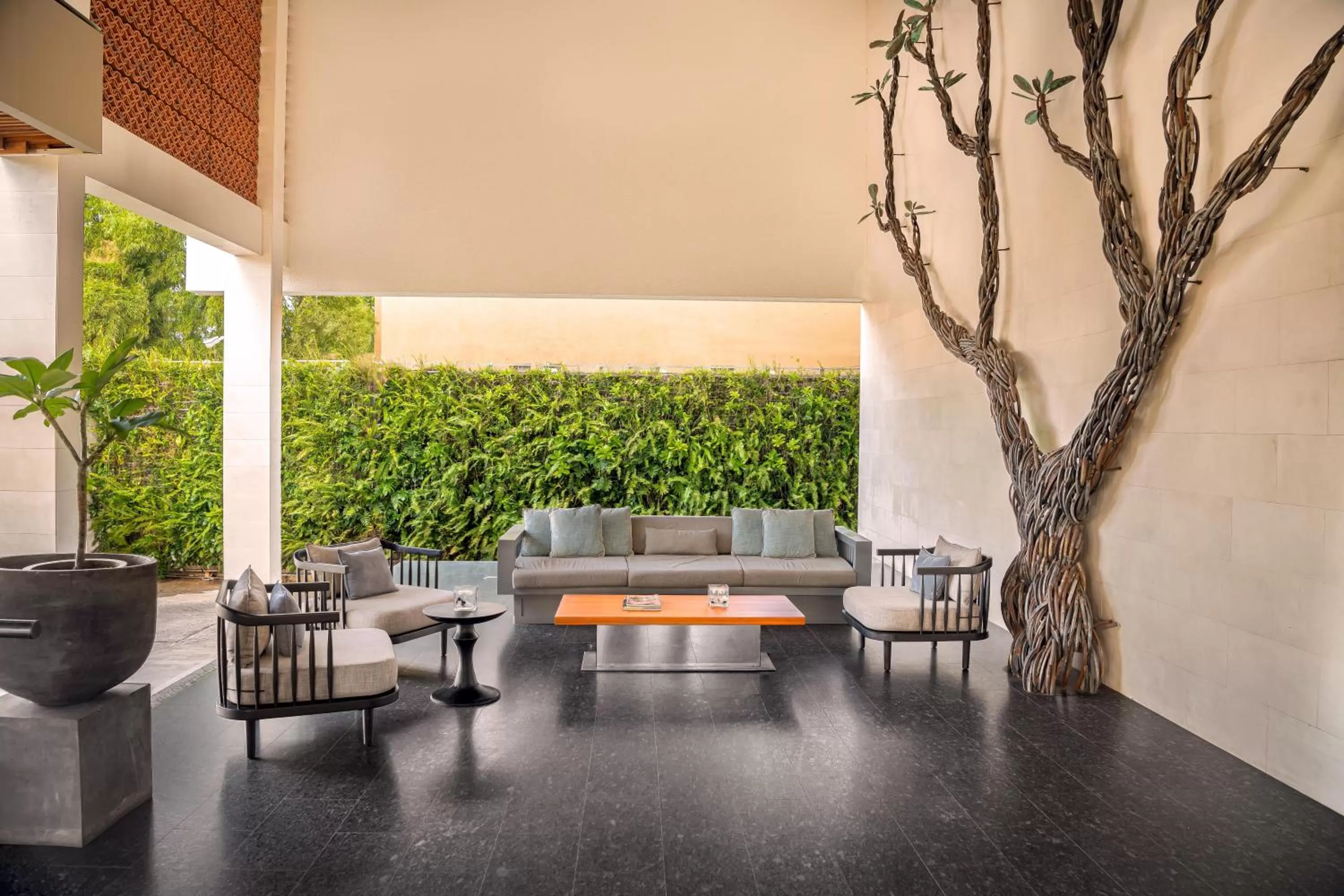 Seating area in Jetwing Colombo Seven