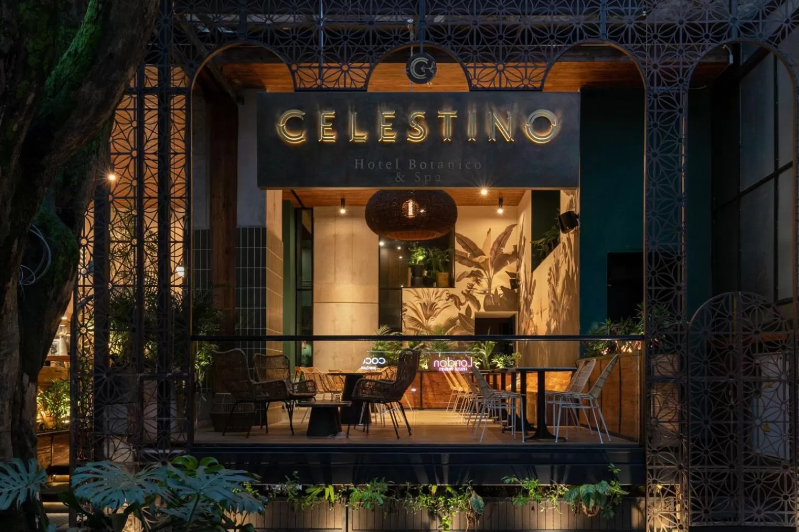 Facade/entrance in Celestino Boutique Hotel & Spa