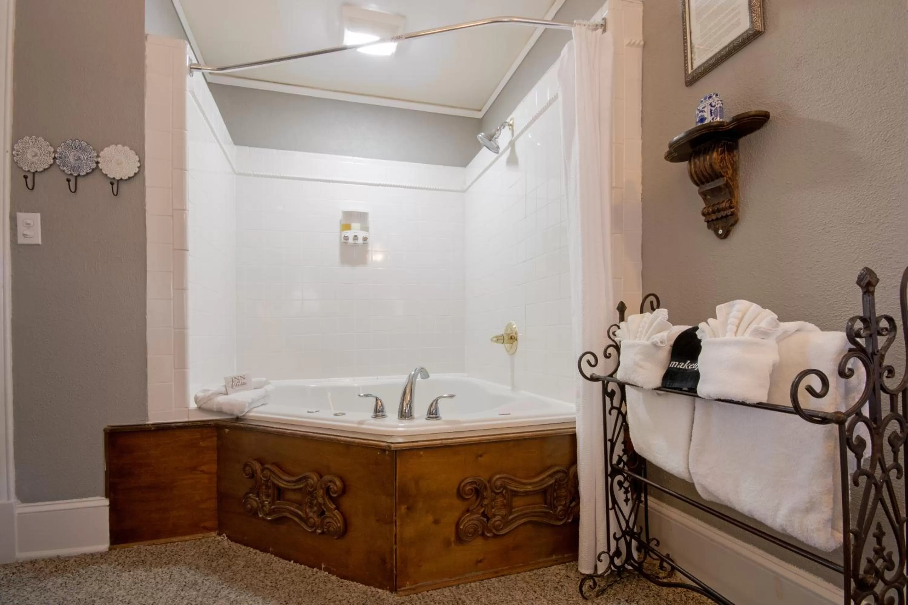 Bathroom in Inn on Charlotte