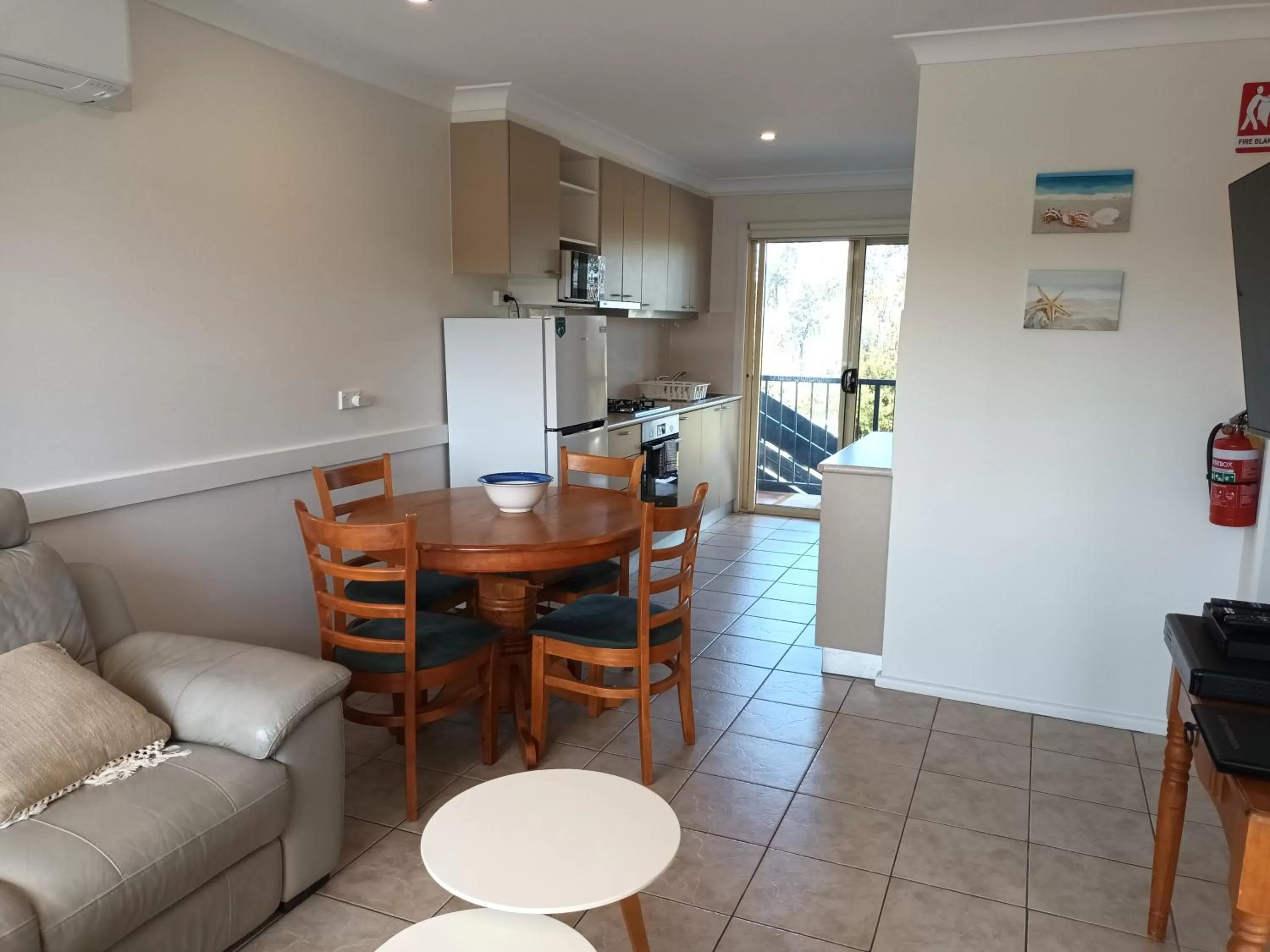 Grandeur Holiday Units