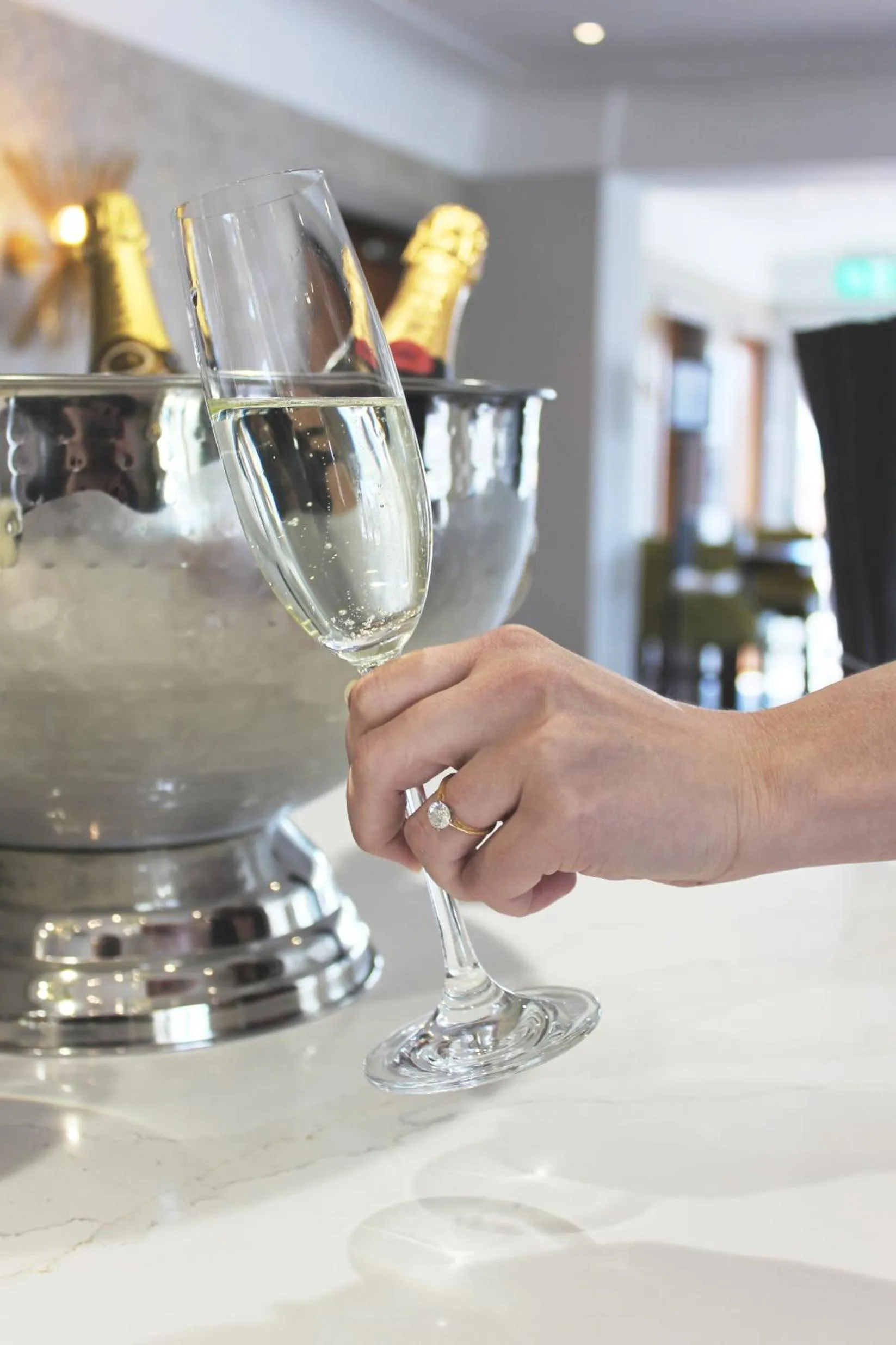 Drinks in Rufford Arms Hotel