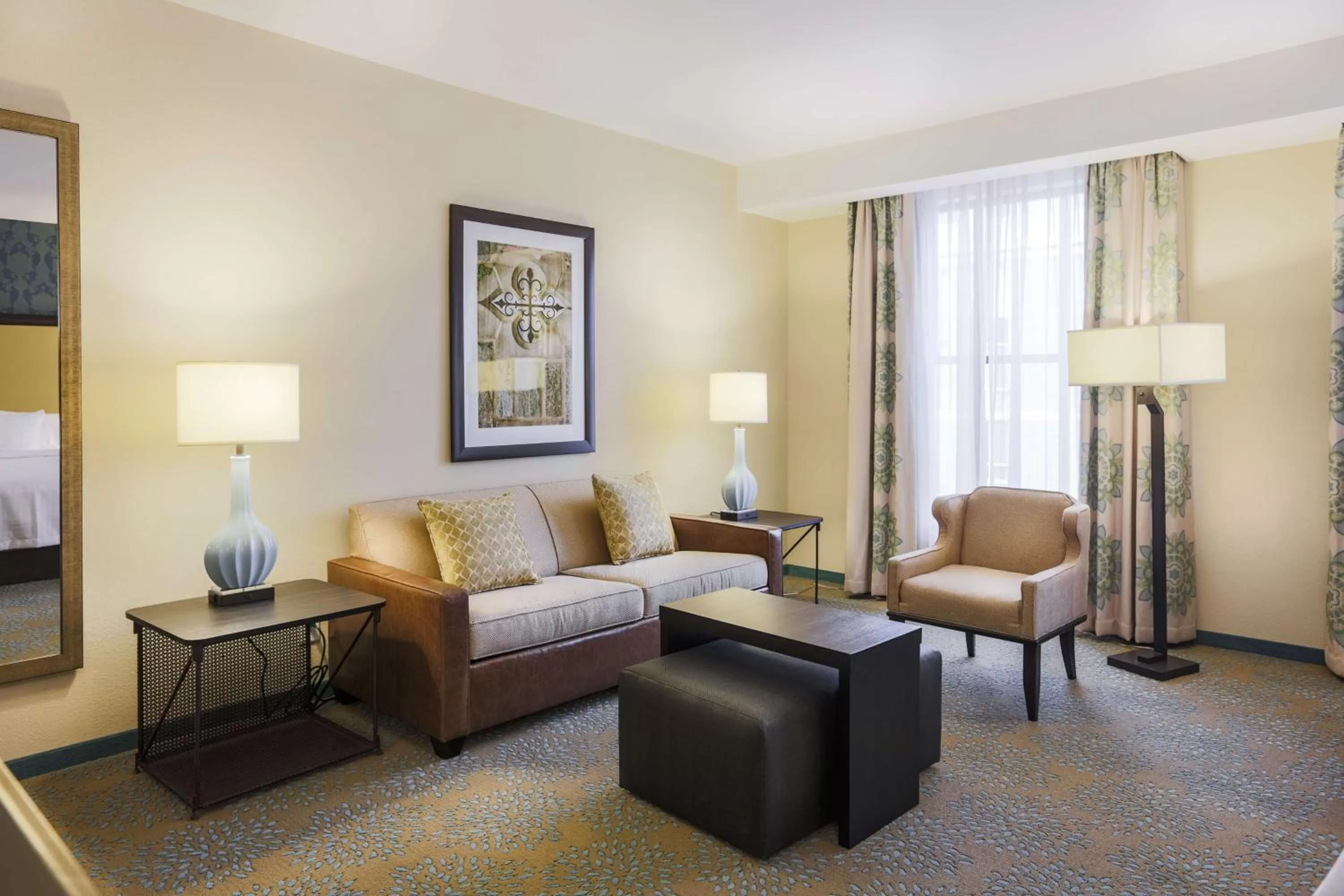 Living room in Homewood Suites By Hilton Charleston Historic District