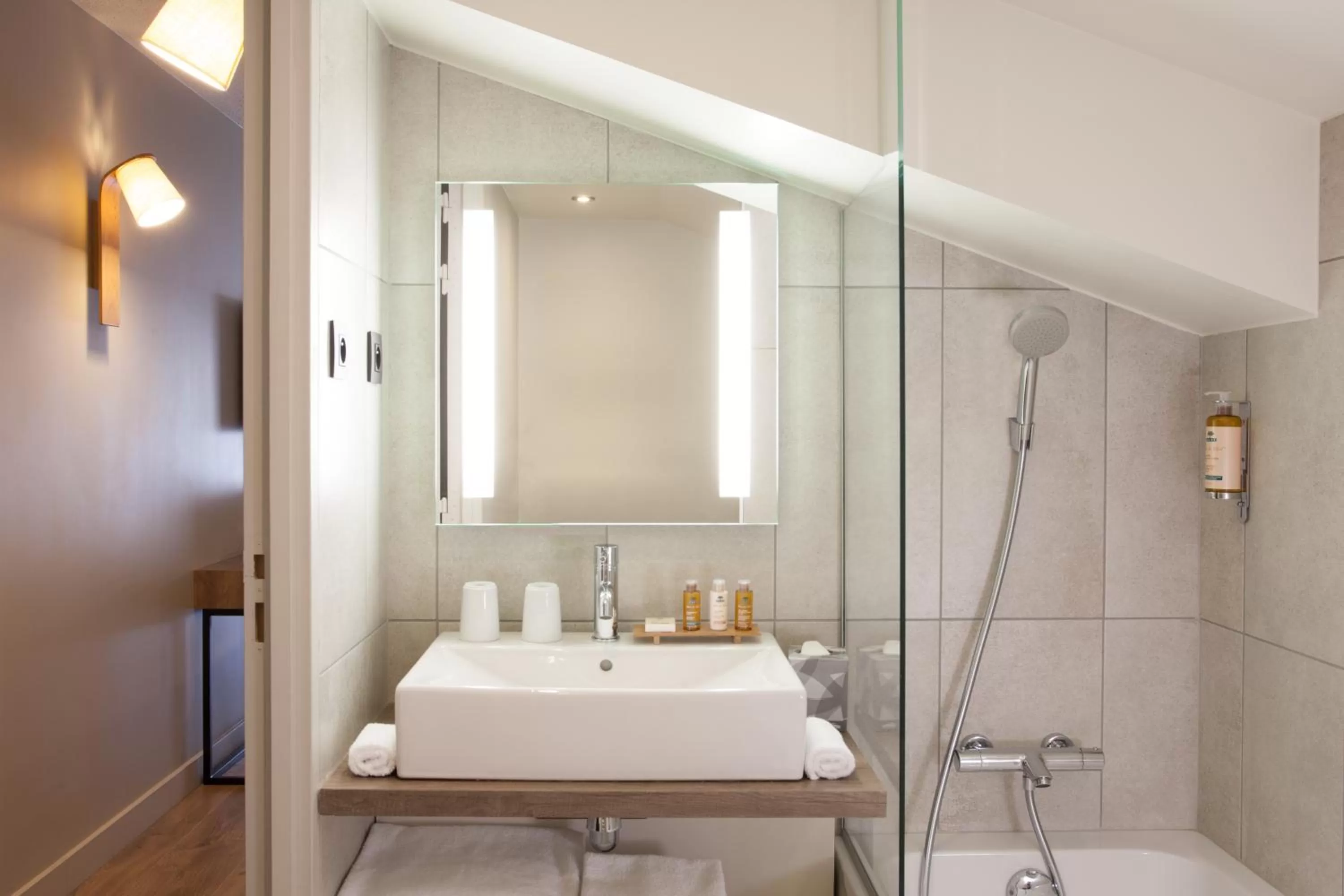 Bathroom in Heliopic Hotel & Spa