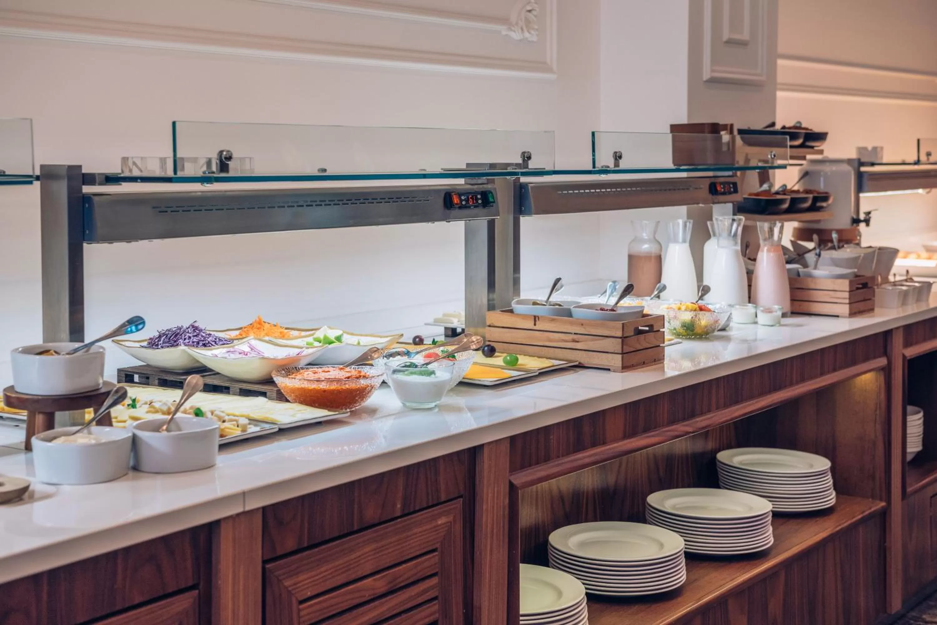 Restaurant/places to eat in Iberostar Waves Slavija