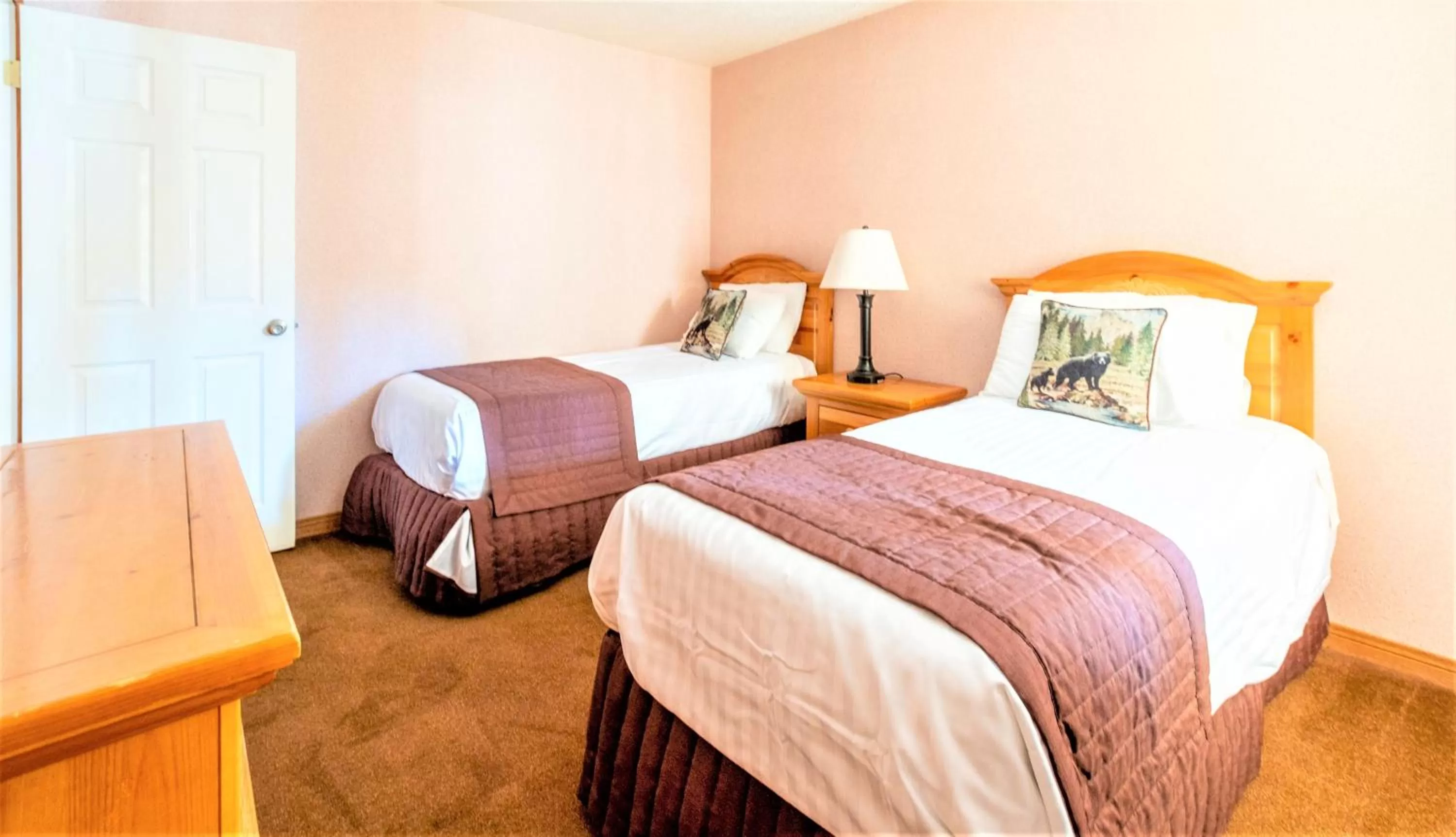 Bed in Lagonita Lodge