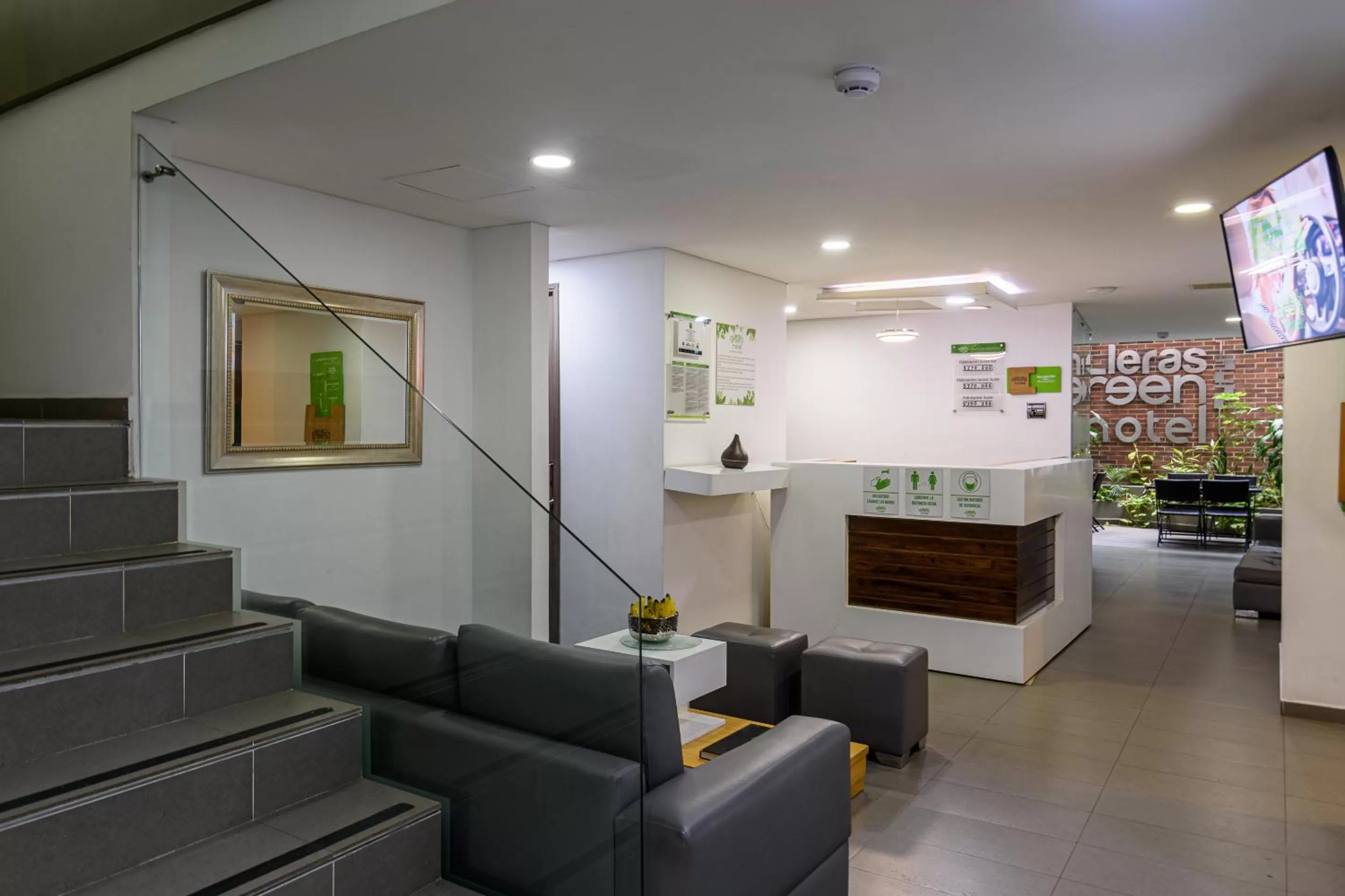 Lobby or reception in Lleras Green Hotel