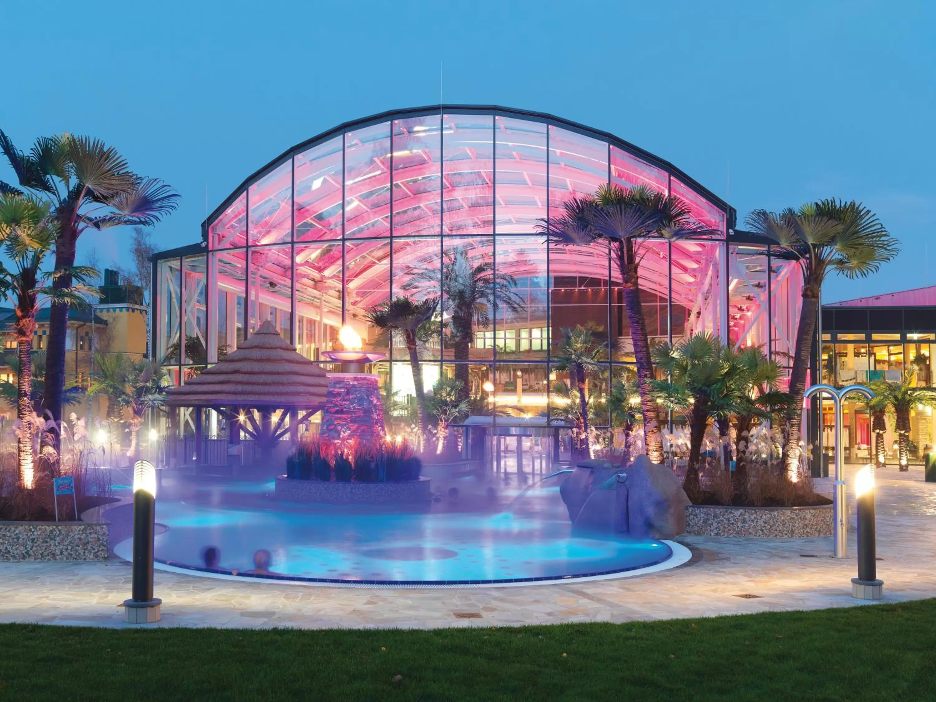Swimming pool in EurothermenResort Bad Schallerbach - Hotel Paradiso Superior