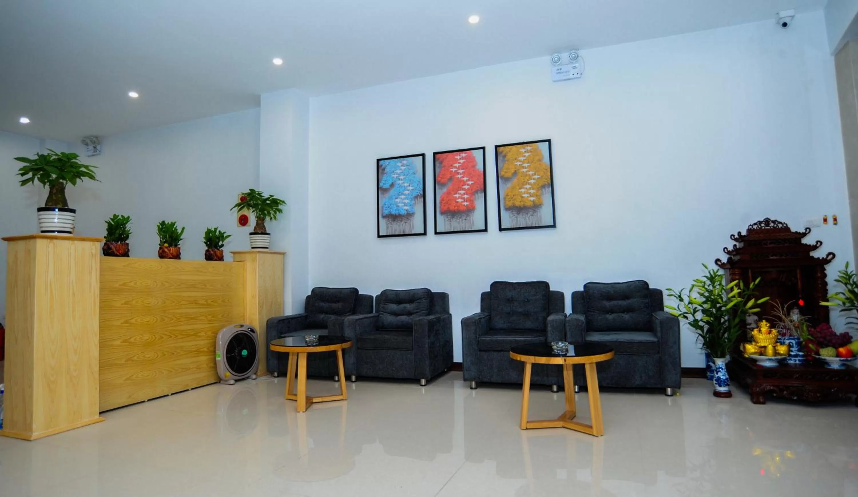 Property building in B & B Hotel Quan Hoa