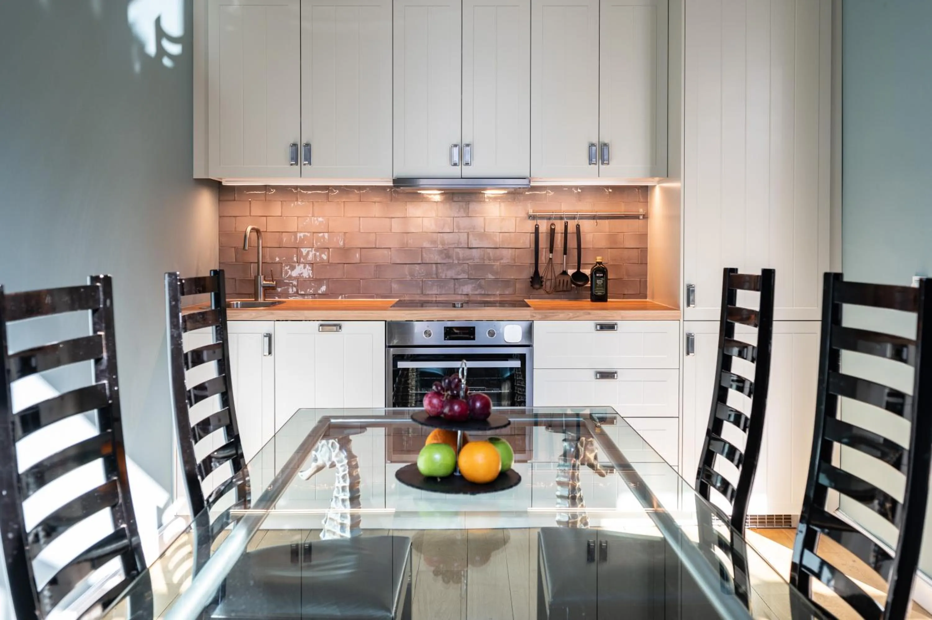 Kitchen or kitchenette in The New Yorker Hotel Köln-Messe