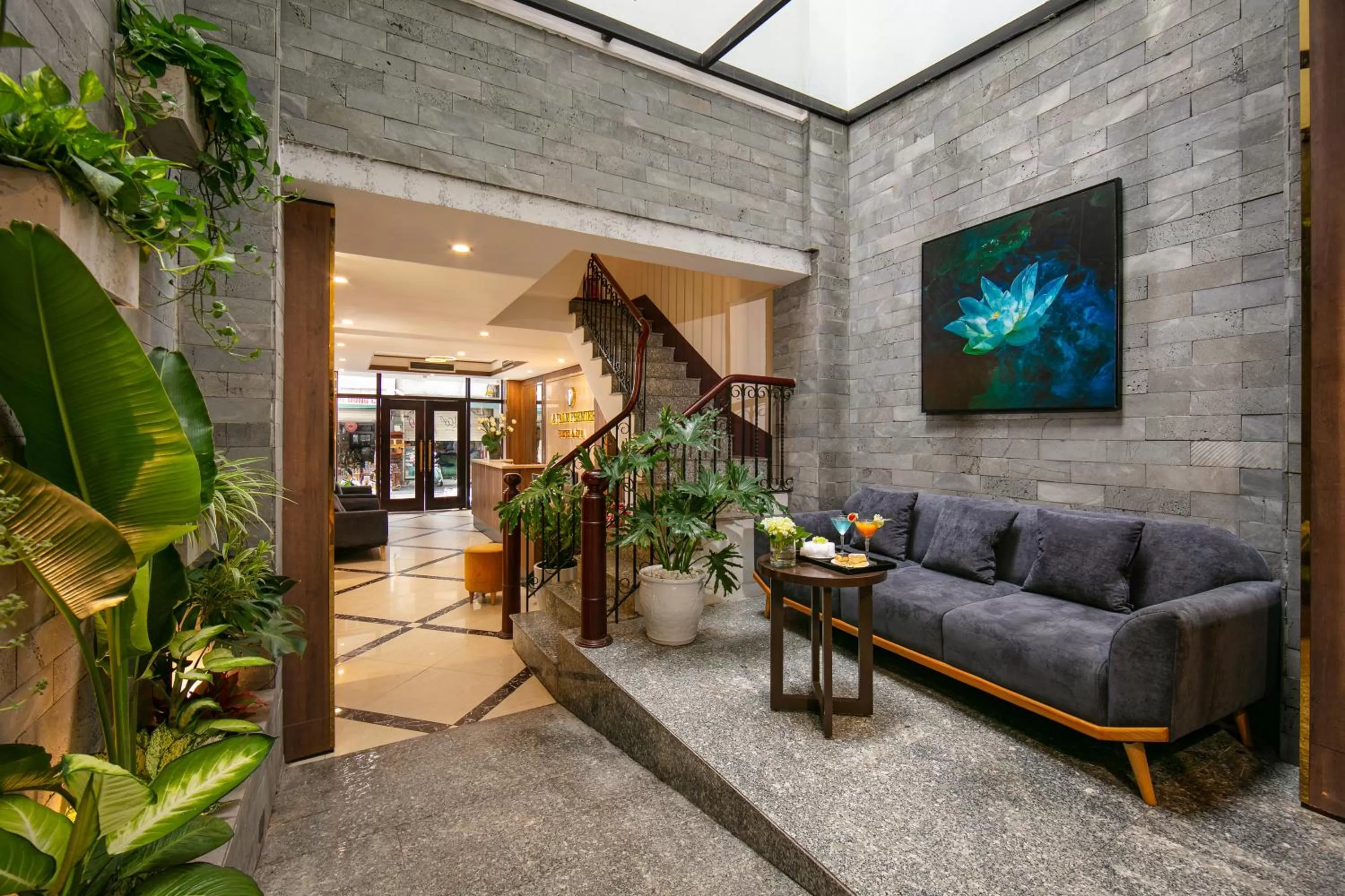 Seating area in Hanoi La Palm Premier Hotel & Spa