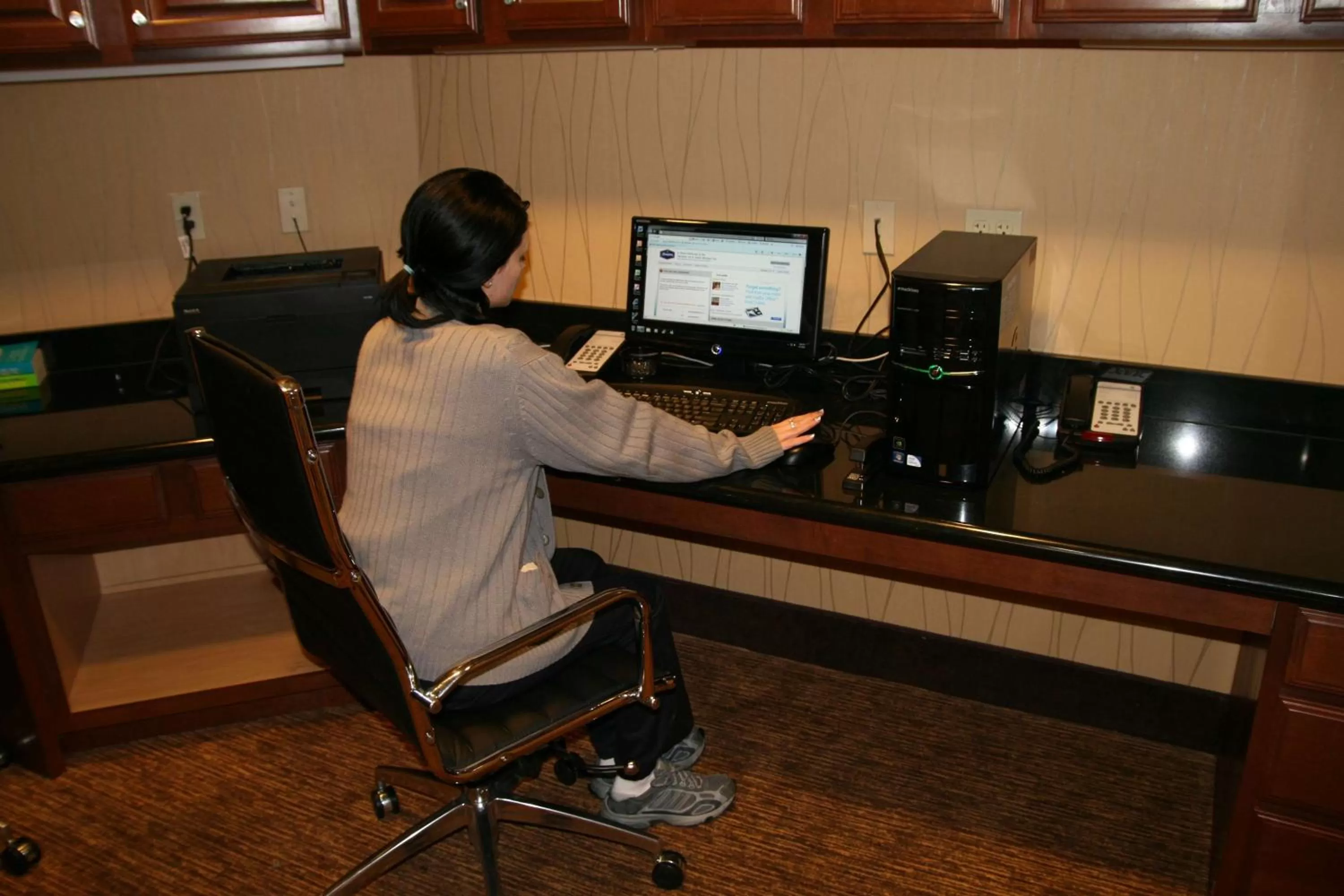 Business facilities in Hampton Inn & Suites Morgan City