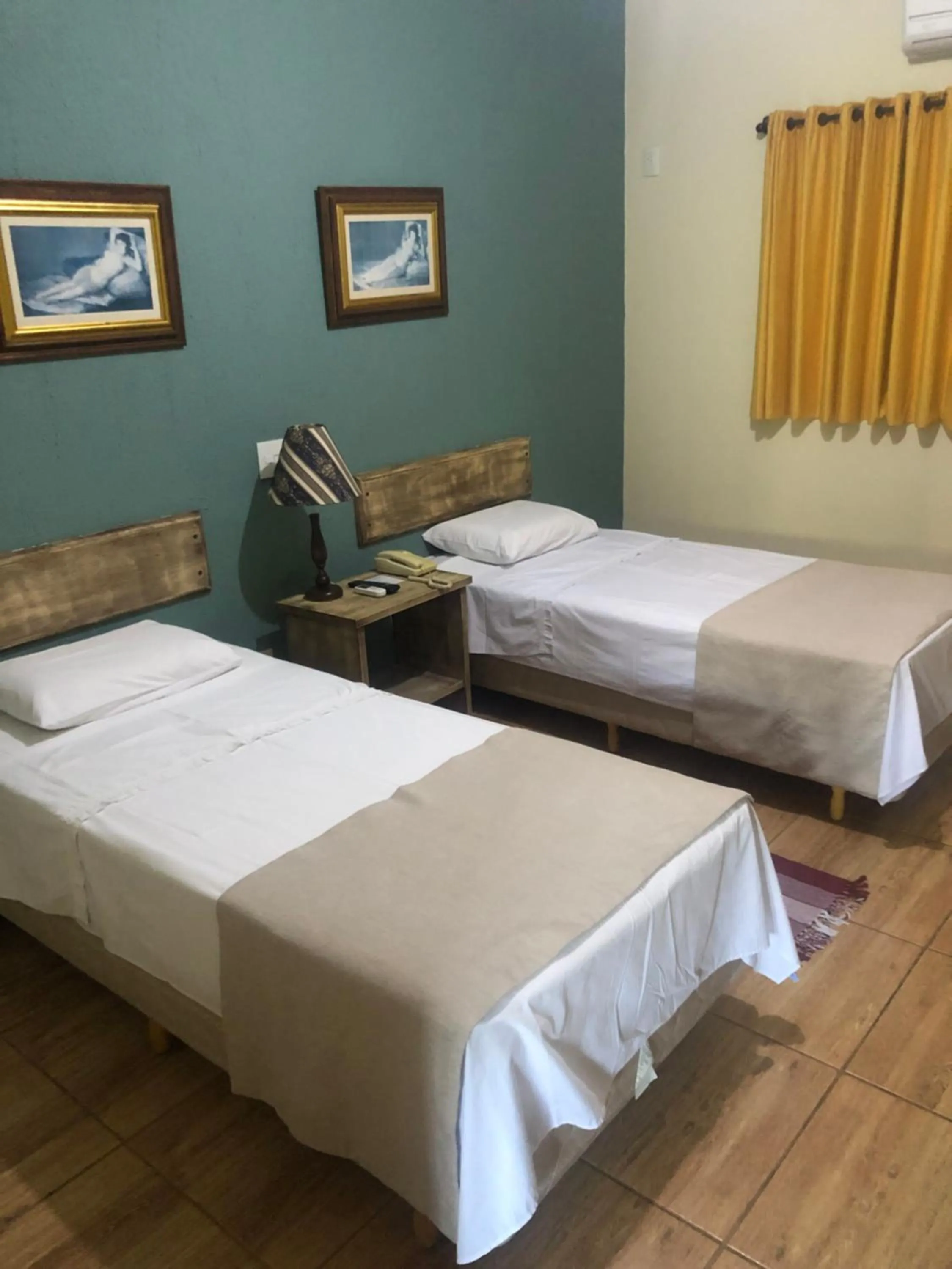 Bed in Mariá Plaza Hotel